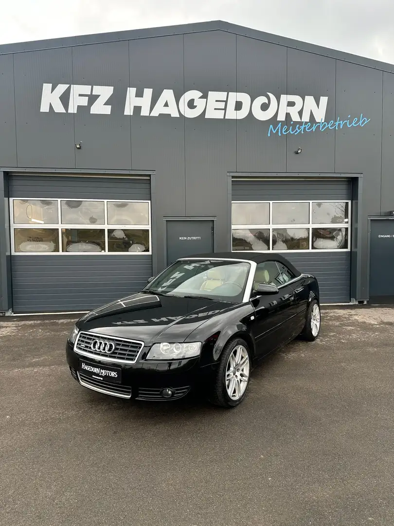 Audi A4 1.8 T BFB quattro Cabrio SHZ NAVI SPORTSITZE Zwart - 1