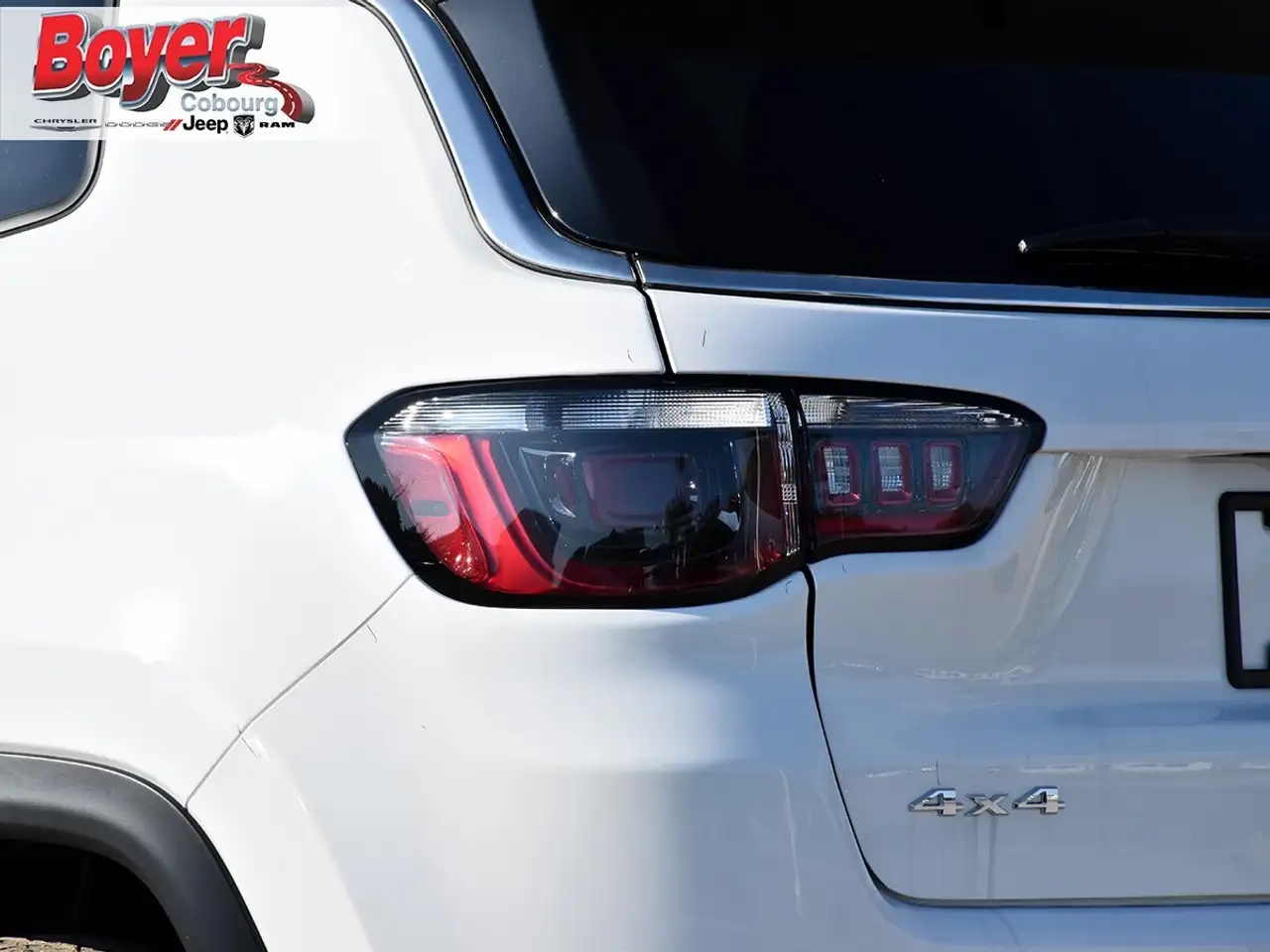 Jeep Compass снимка Jeep Compass