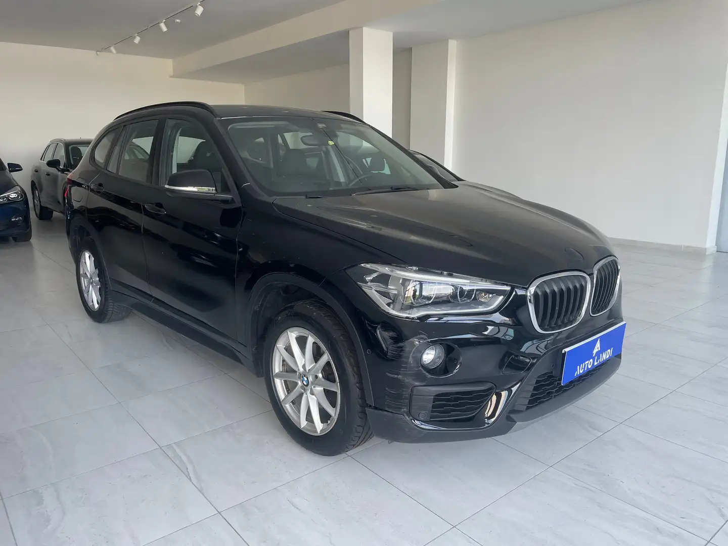 BMW X1 X1 sdrive16d Business my18 Nero - 2