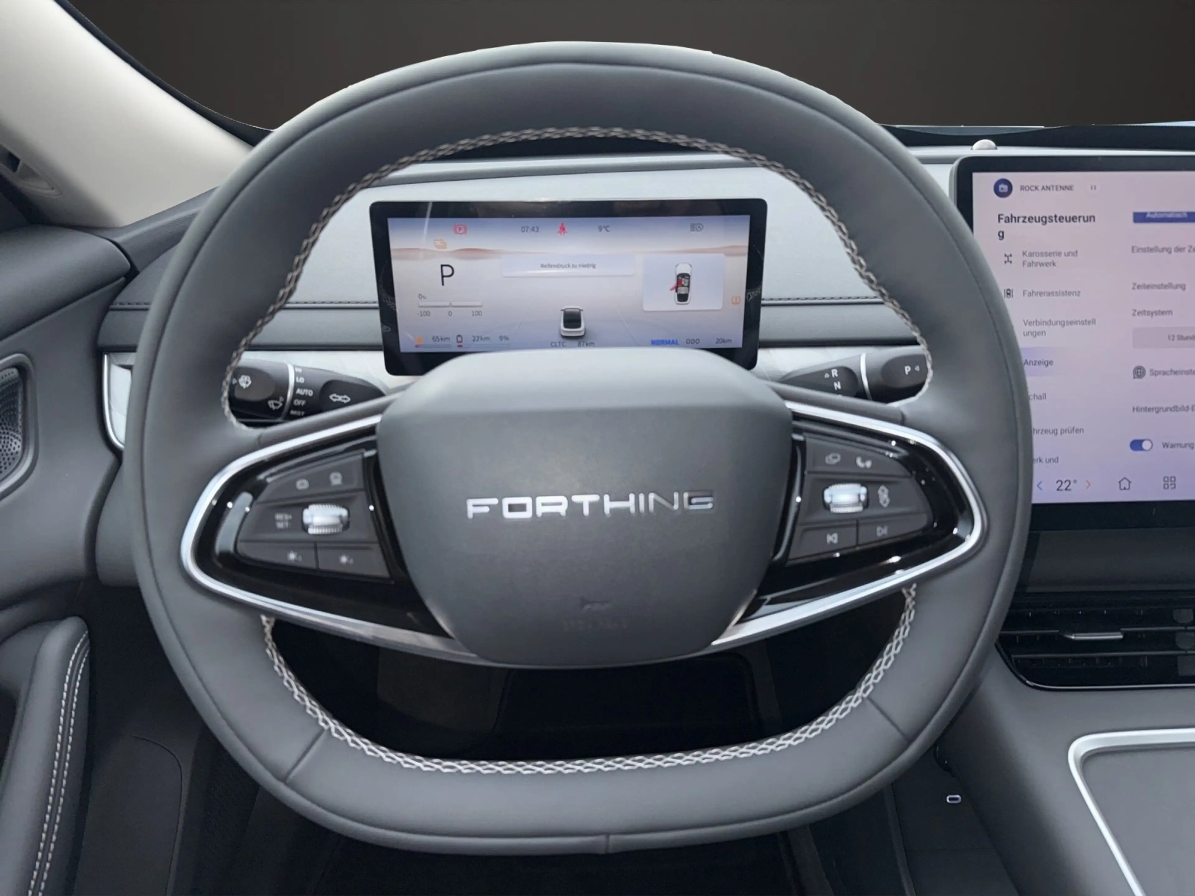 DFM Forthing 7 Forthing 7 REEV/360-Kamera/Apple Car-Play Android — photo 10