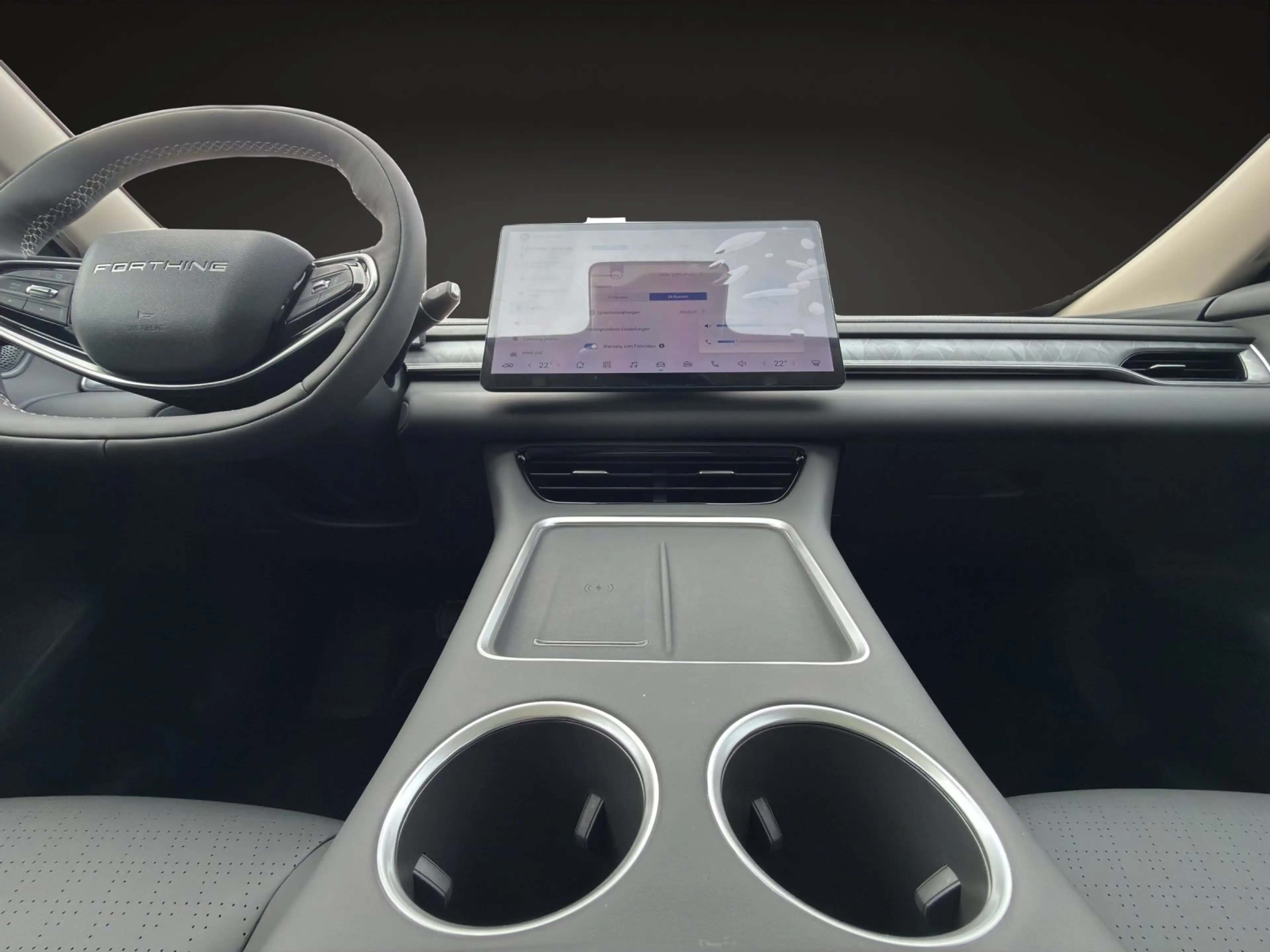 DFM Forthing 7 Forthing 7 REEV/360-Kamera/Apple Car-Play Android — photo 14