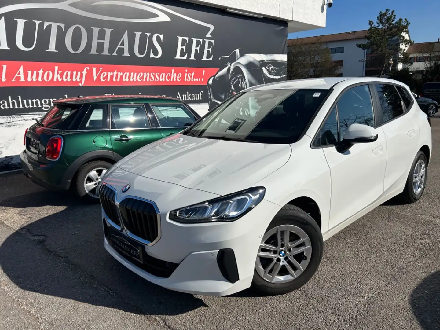 BMW 218 d Active Tourer/DAB+/ActiveGuard/Park-As./SLI Bílá - 2