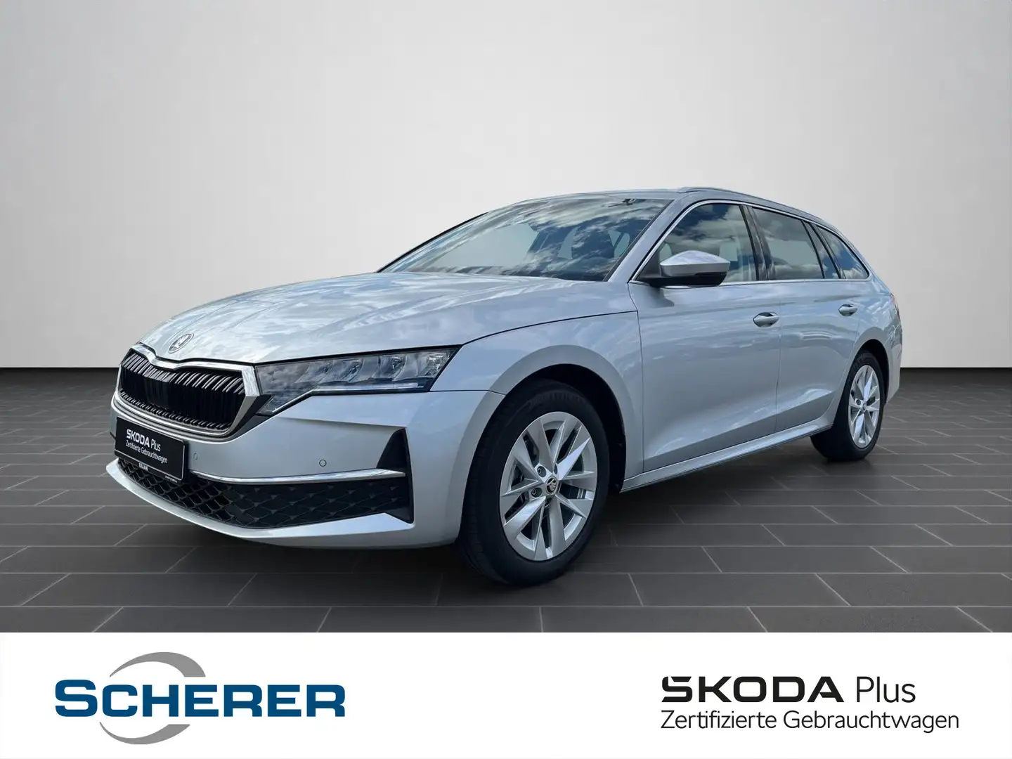 Skoda Octavia Combi Selection 1.5 TSI LED NAVI RFK PDC Silber - 1