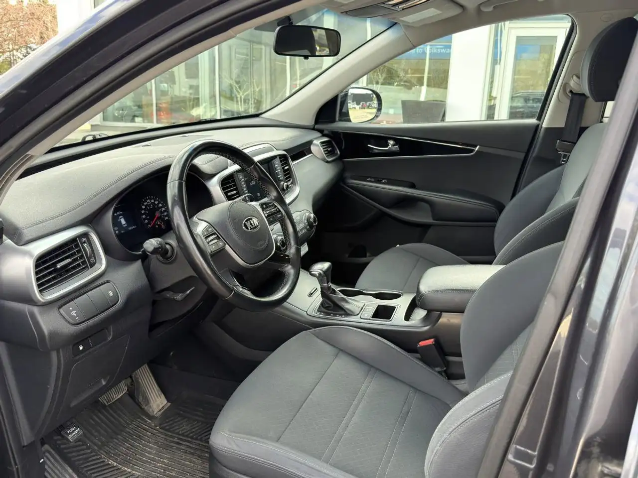 Kia Sorento снимка Kia Sorento