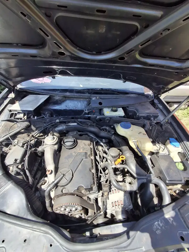 Volkswagen Passat 1.9 TDI Edition, foto 3