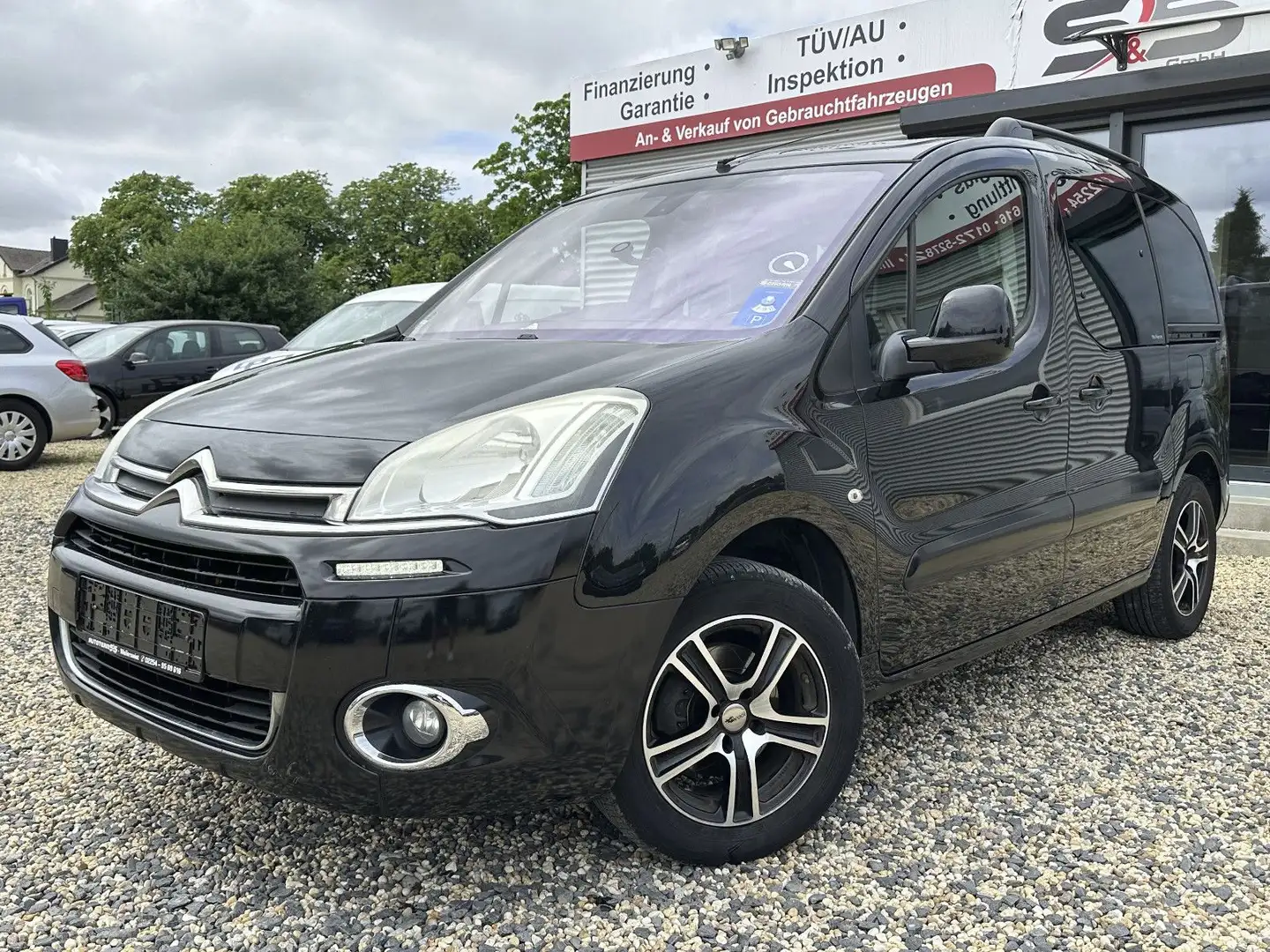 Citroen Berlingo Kombi Selection/2.HD/TEMPO./PANO./KLIMA Schwarz - 1