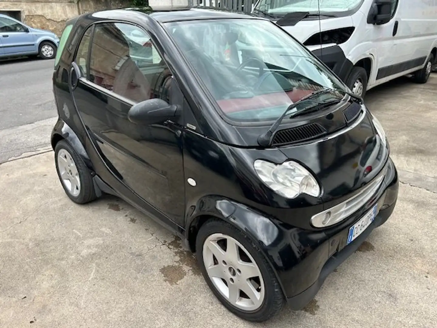 smart forTwo 0.8 cdi Smart "MOTORE NUOVO DA RODARE KM 0" Nero - 1