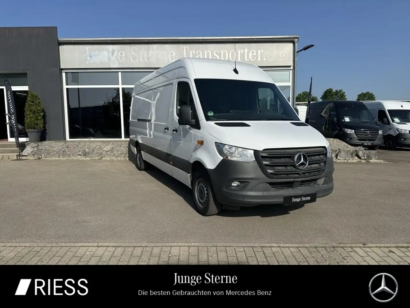 Mercedes-Benz Sprinter 317 CDI KA/MAXI/L3H2/4325/MBUX/KLIMA/NAVI/TEMPOMAT Weiß - 1