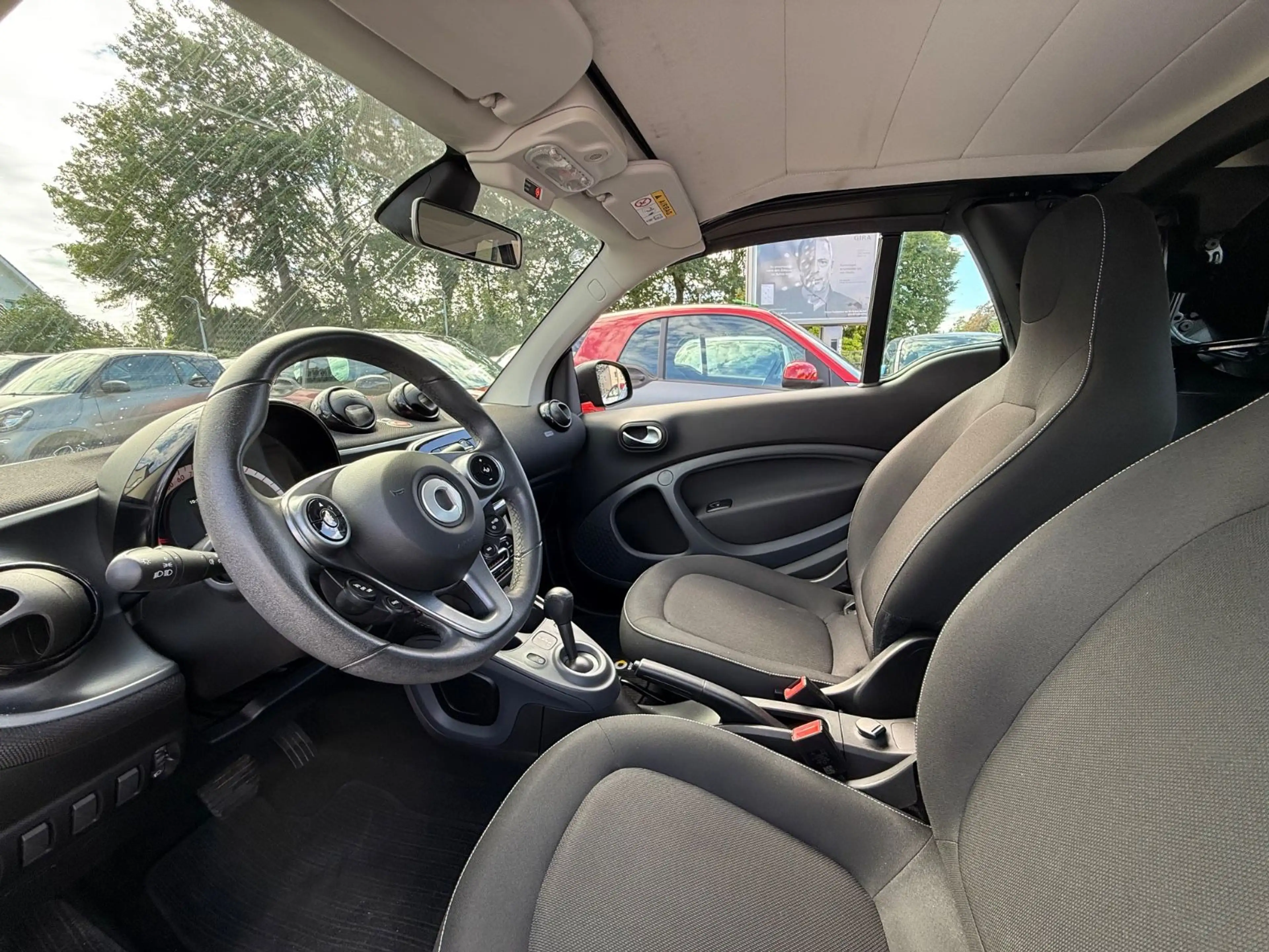 smart forTwo PASSION CABRIO*AUTOMATIK*KLIMA*29.000KM* — photo 30