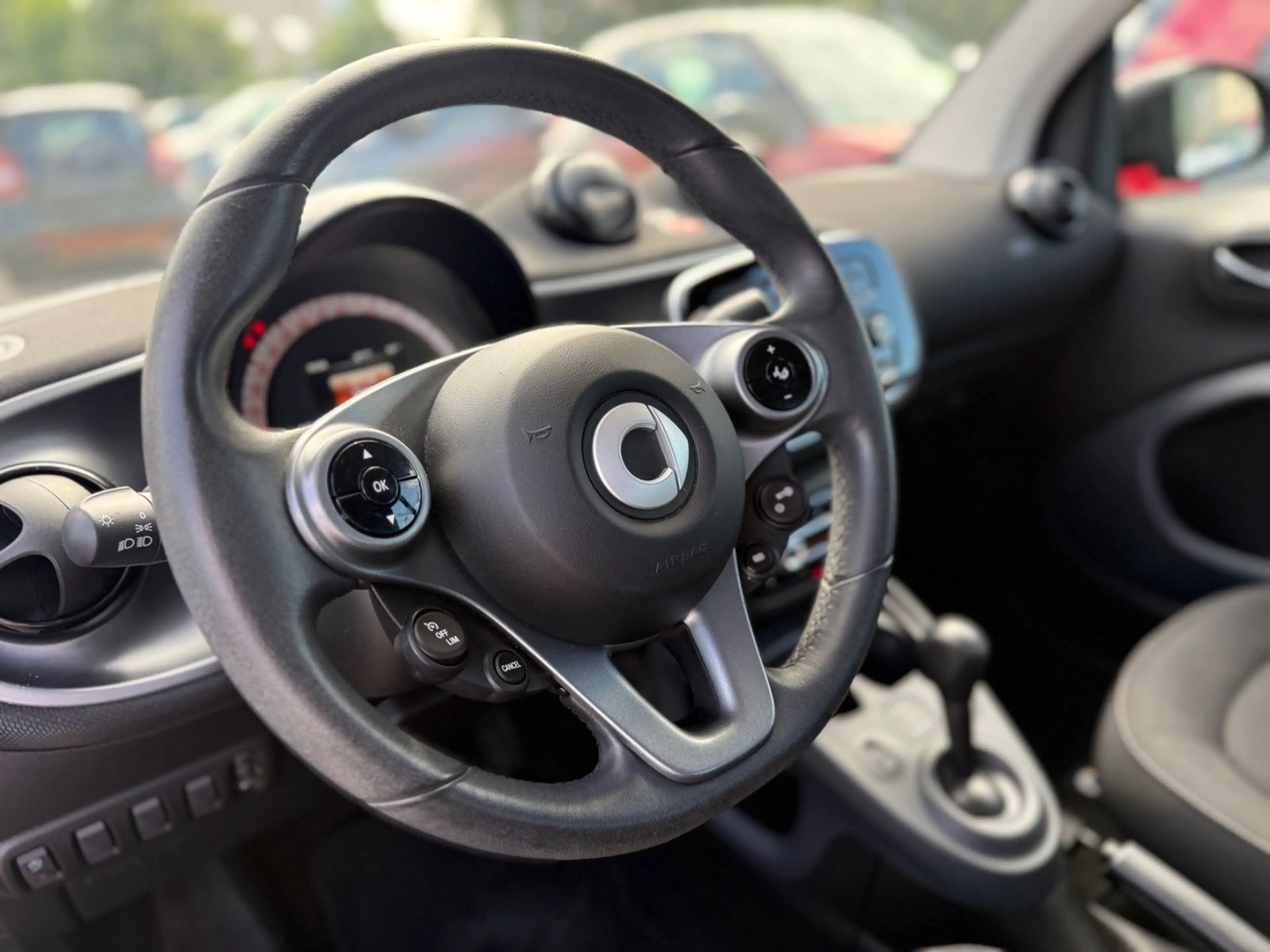 smart forTwo PASSION CABRIO*AUTOMATIK*KLIMA*29.000KM* — photo 36