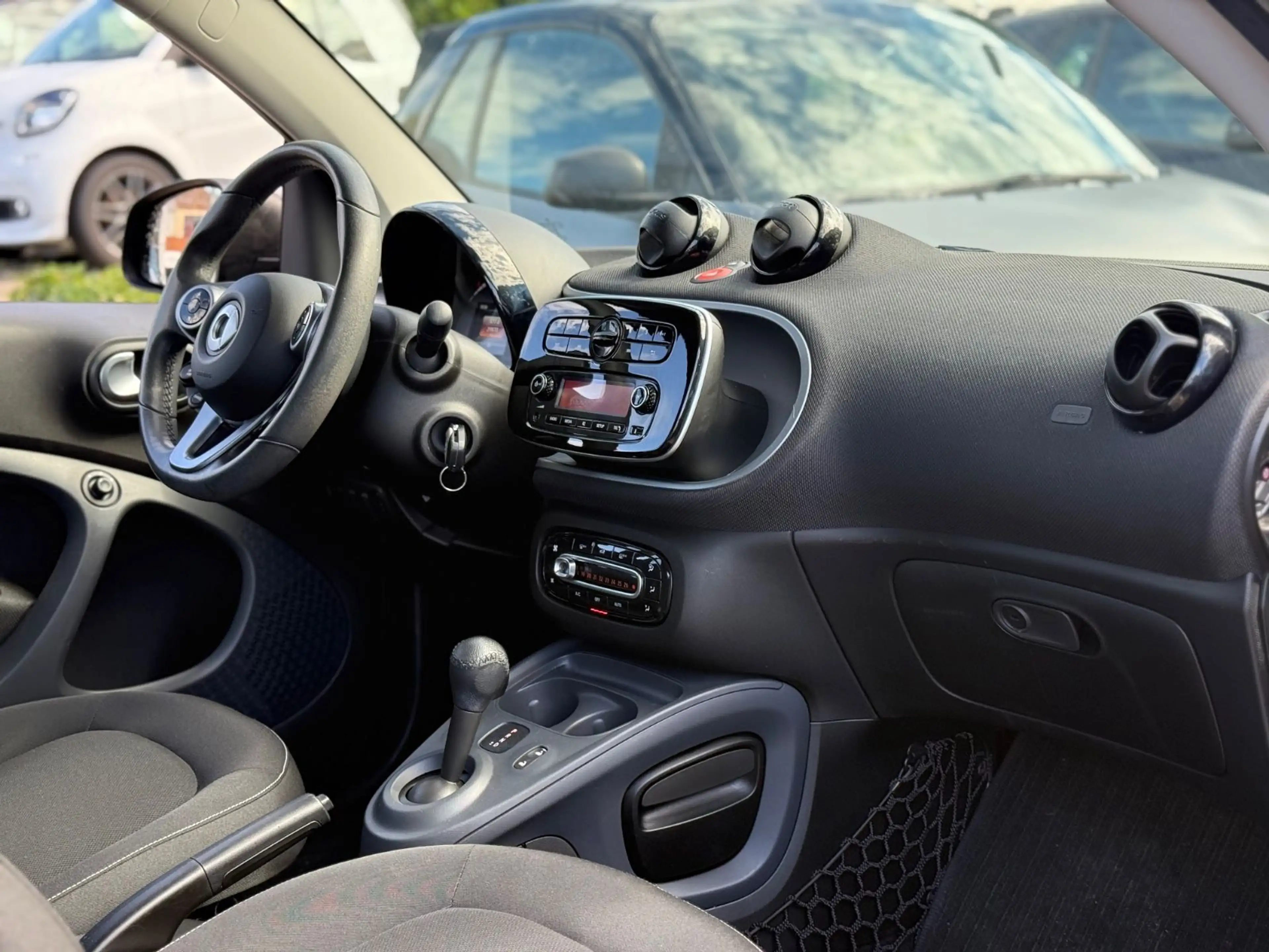 smart forTwo PASSION CABRIO*AUTOMATIK*KLIMA*29.000KM* — photo 22