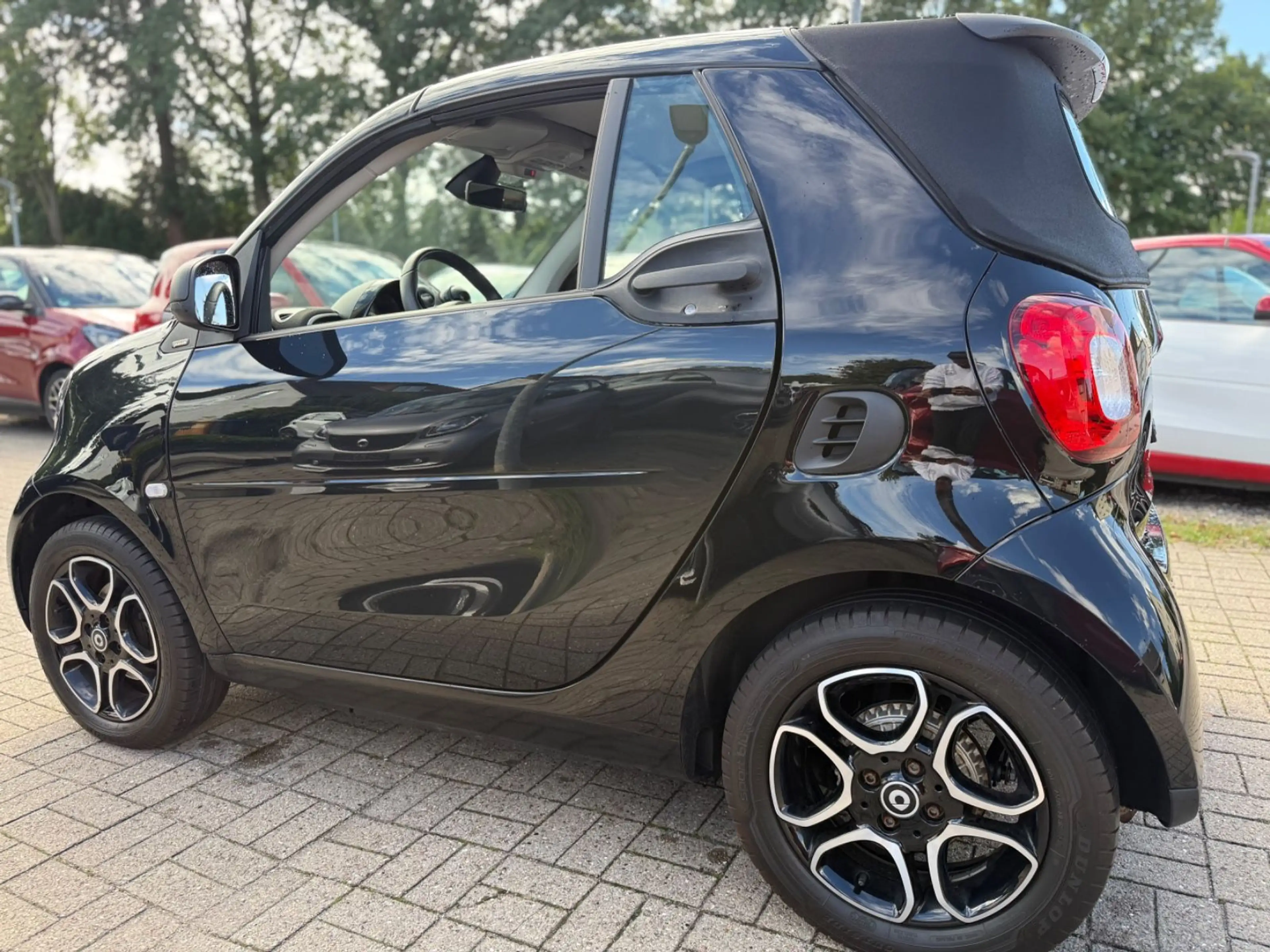 smart forTwo PASSION CABRIO*AUTOMATIK*KLIMA*29.000KM* — photo 17