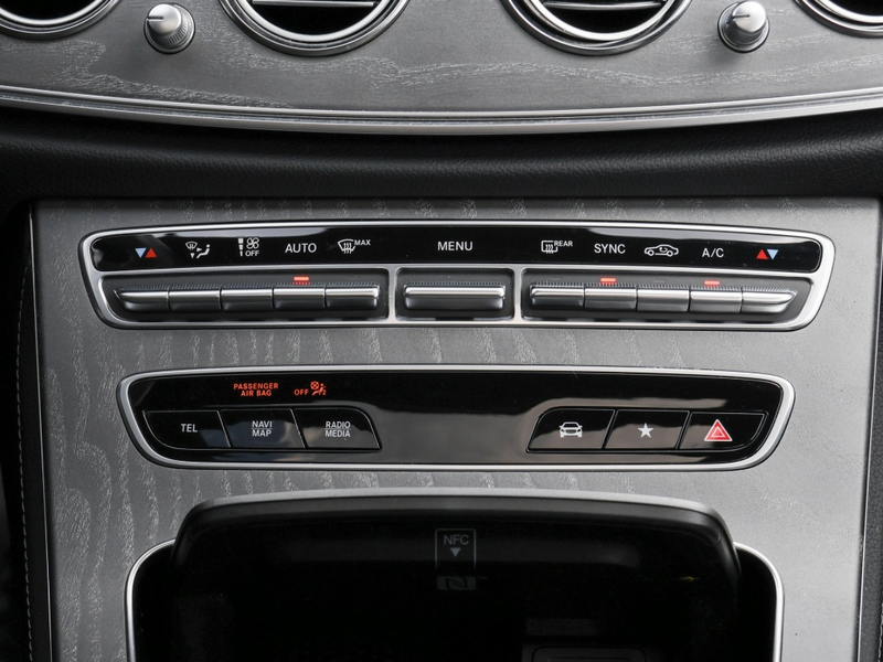 Mercedes-Benz E 400 d 4MATIC T-Modell AMG-Sport+MLB+Ambiente — photo 9
