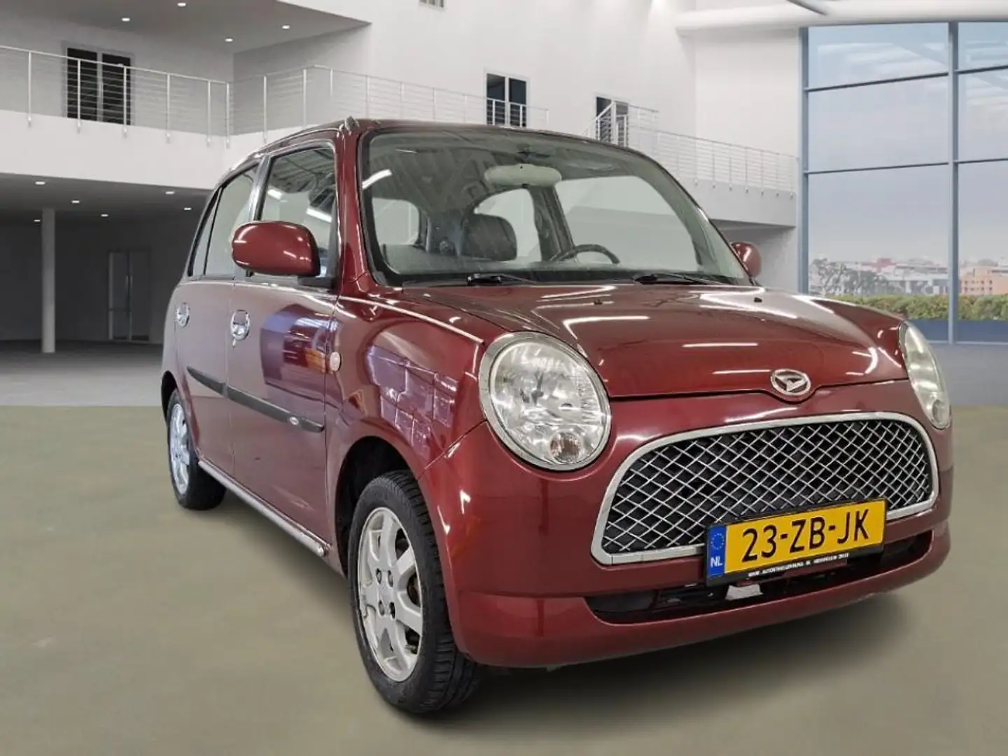 Daihatsu Trevis 1.0 Rot - 2