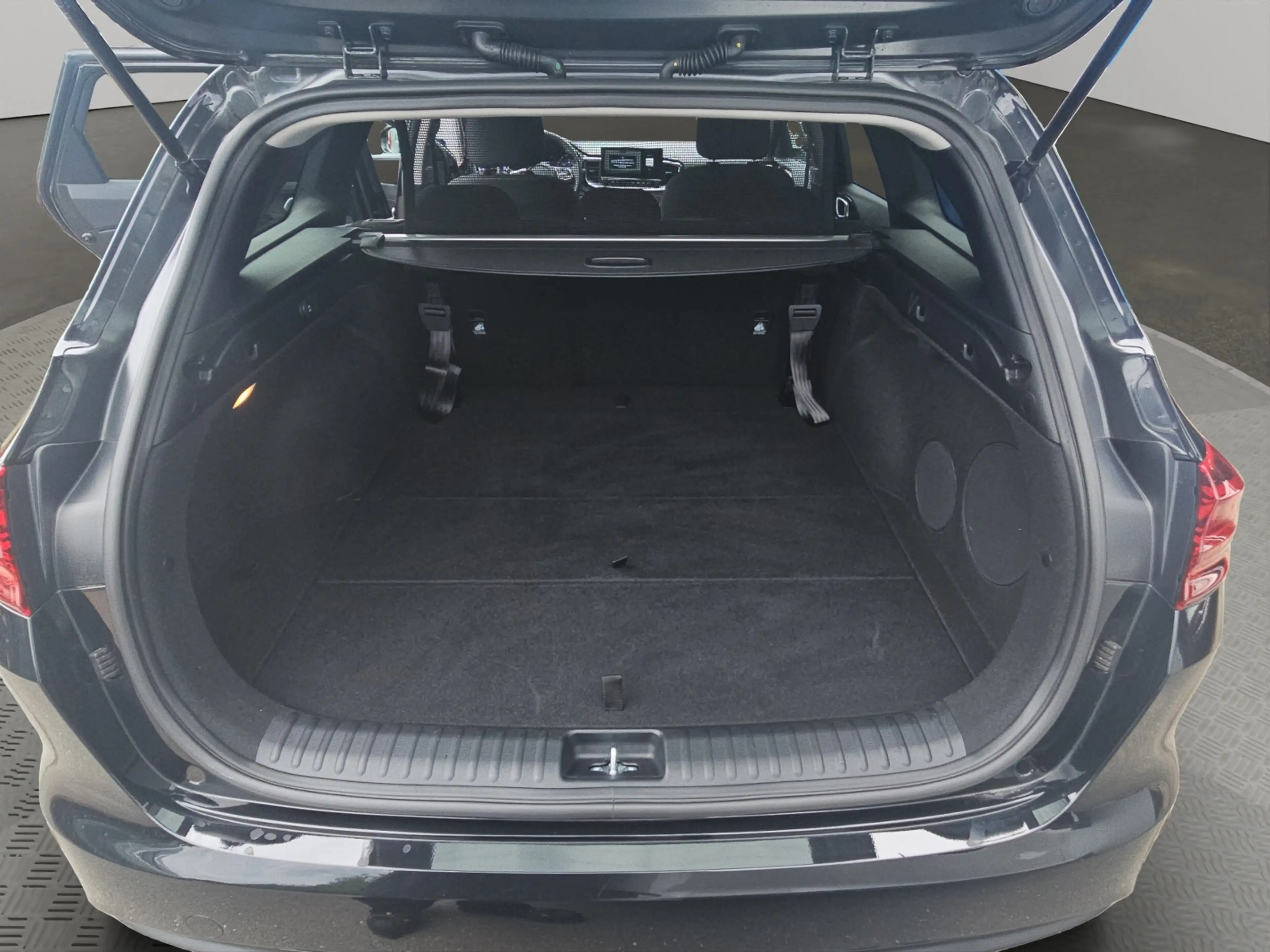 Kia Ceed SW / cee'd SW 1,5 T-GDI DCT Ultimate Edition Stylep. Soundp. LE — photo 15