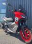 Aprilia SR GT 125 Красный - thumbnail 1