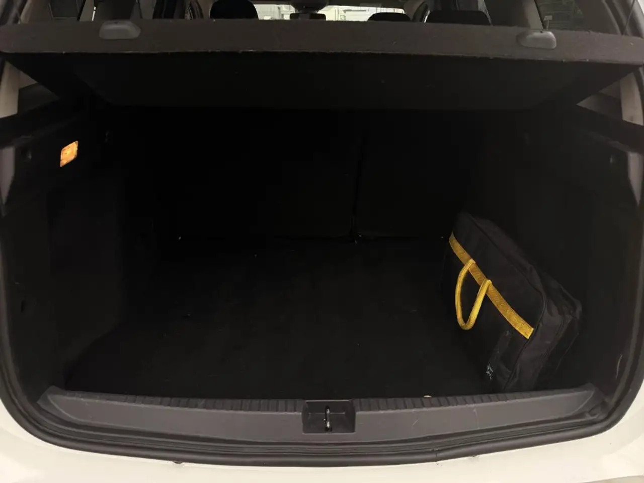 Dacia Duster — photo 16