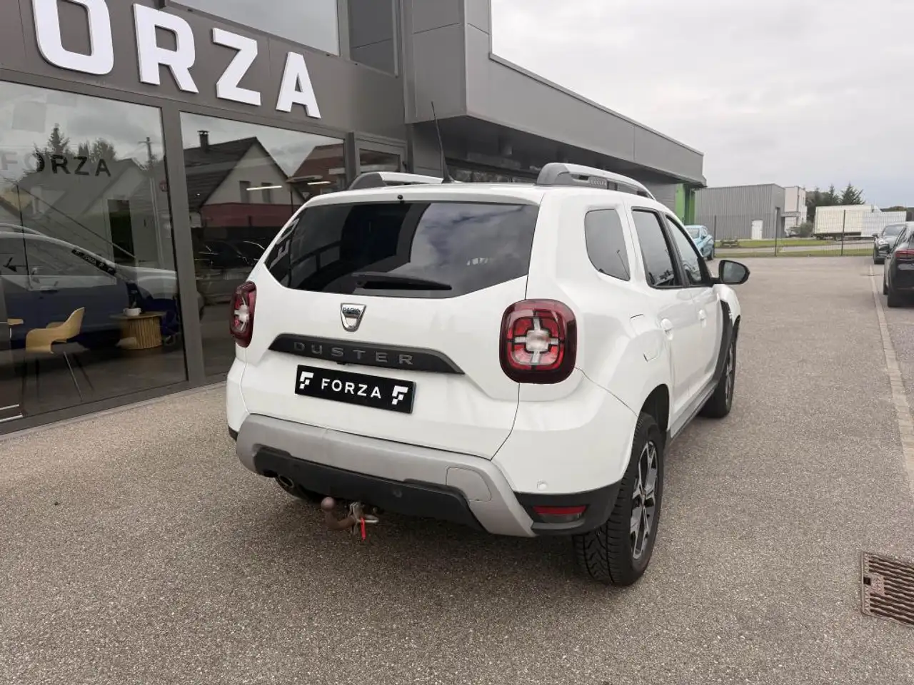 Dacia Duster — photo 5