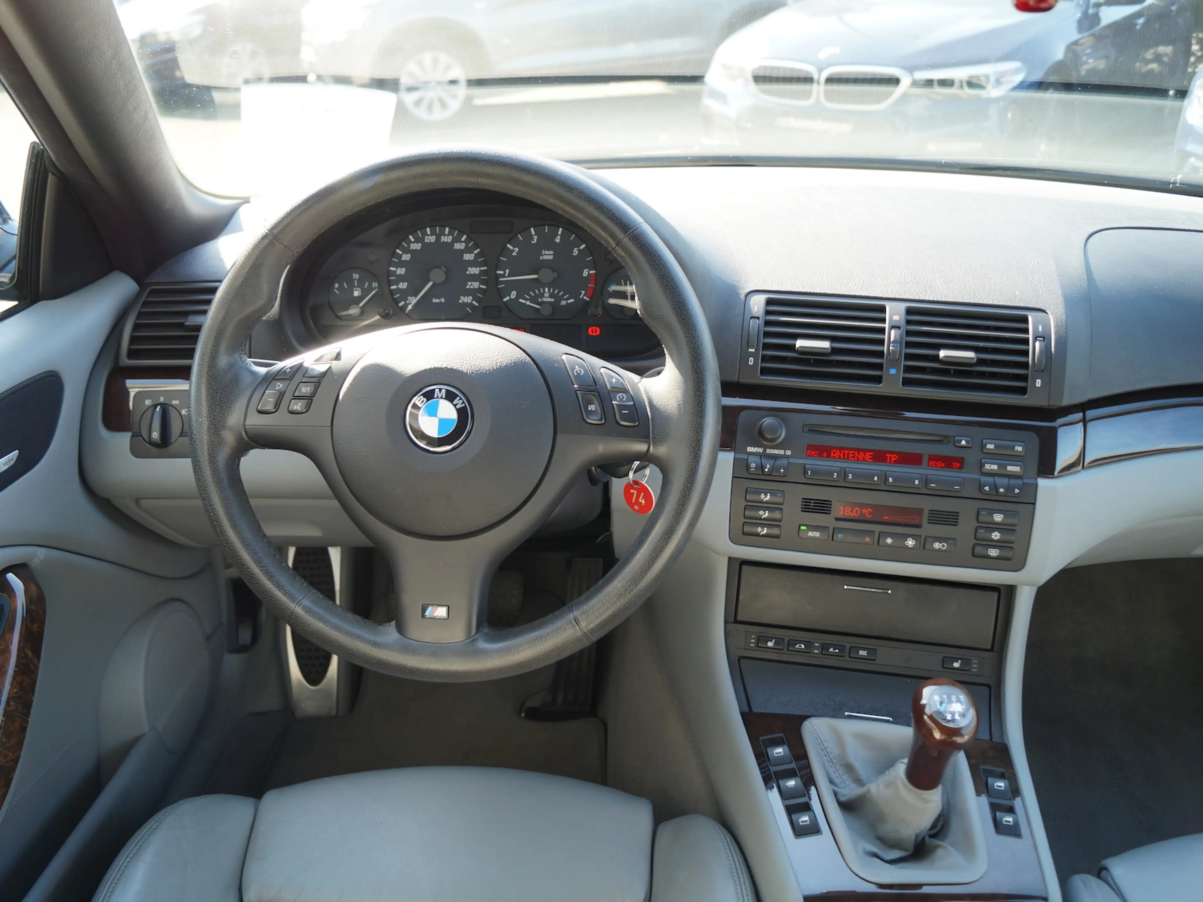 BMW 325 325Ci Cabrio * M Sportpaket * 2.Hd.- unfallfrei — photo 8