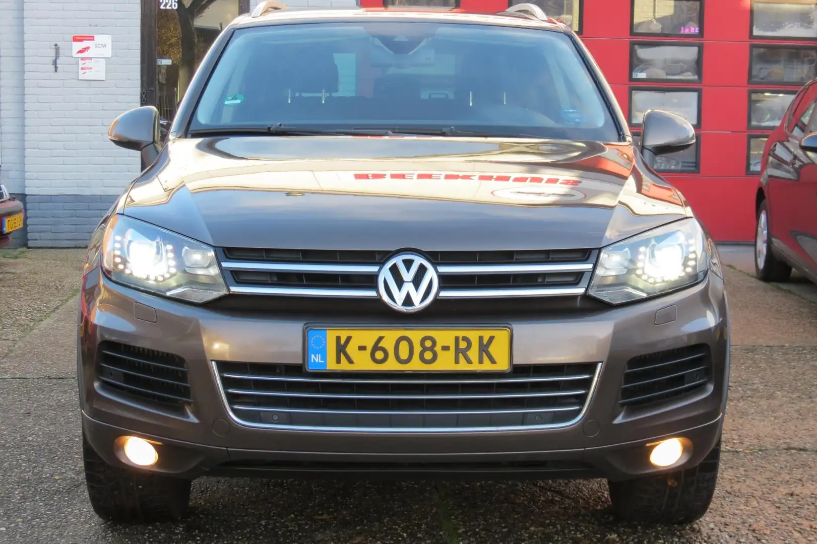 Volkswagen Touareg 4.2 V8 TDI, 340PK ,21 INCH ,4x4 Brown - 2