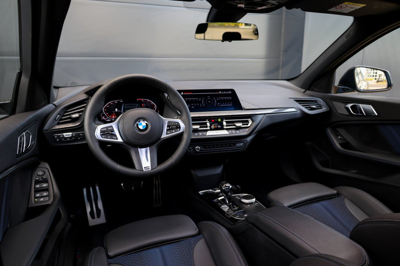 BMW 118 1-serie 118i Executive Edition | NAP! | PANO | M-S — photo 4