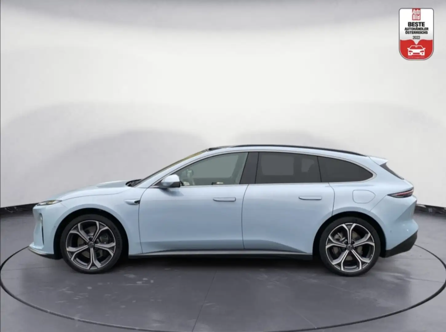 NIO ET5 Touring Longe Range 100kWh Blau - 2