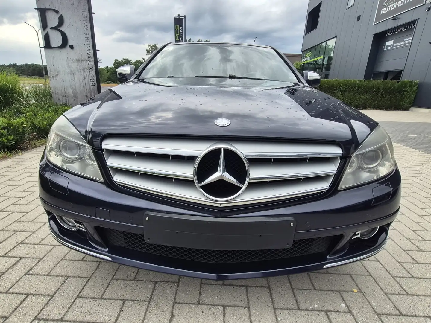 Mercedes-Benz C 220 CDI Automatik Avantgarde / 321.000KM / EXPORT! - 2