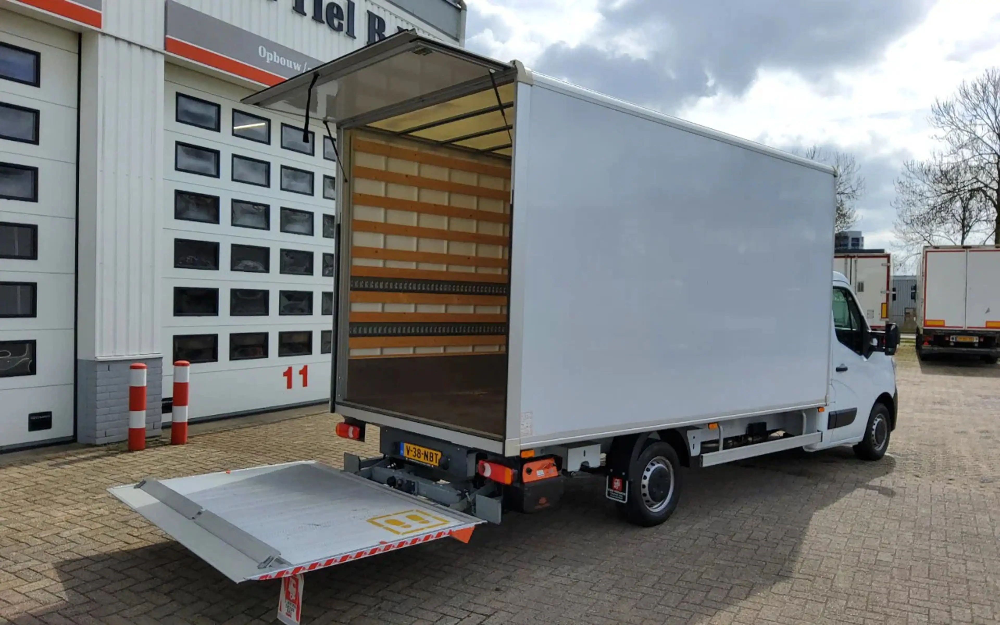 Renault Master 165.35 - V-38-NBT - LAADBAK-LAADKLEP - EURO 6 - BP — photo 10