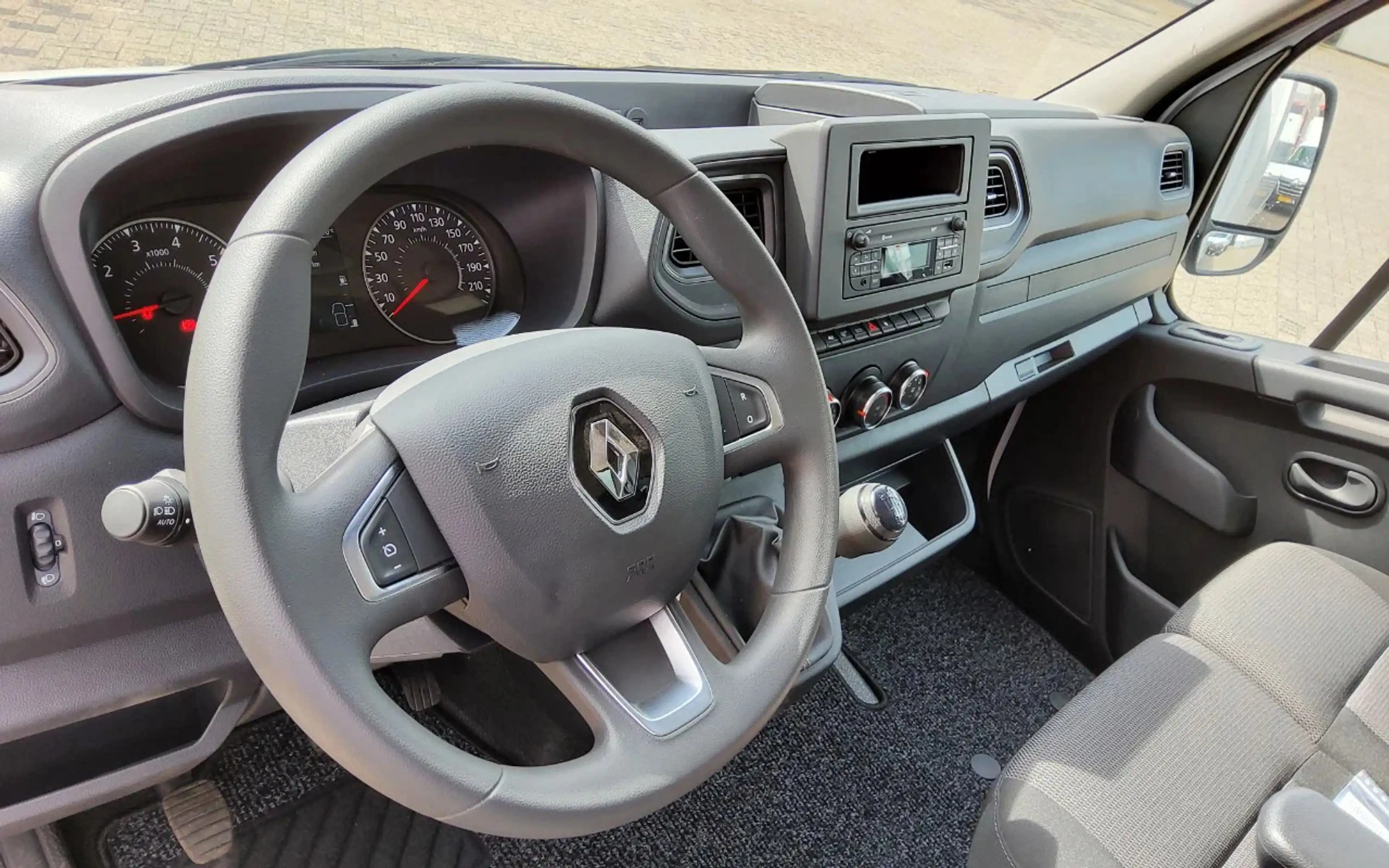 Renault Master 165.35 - V-38-NBT - LAADBAK-LAADKLEP - EURO 6 - BP — photo 15