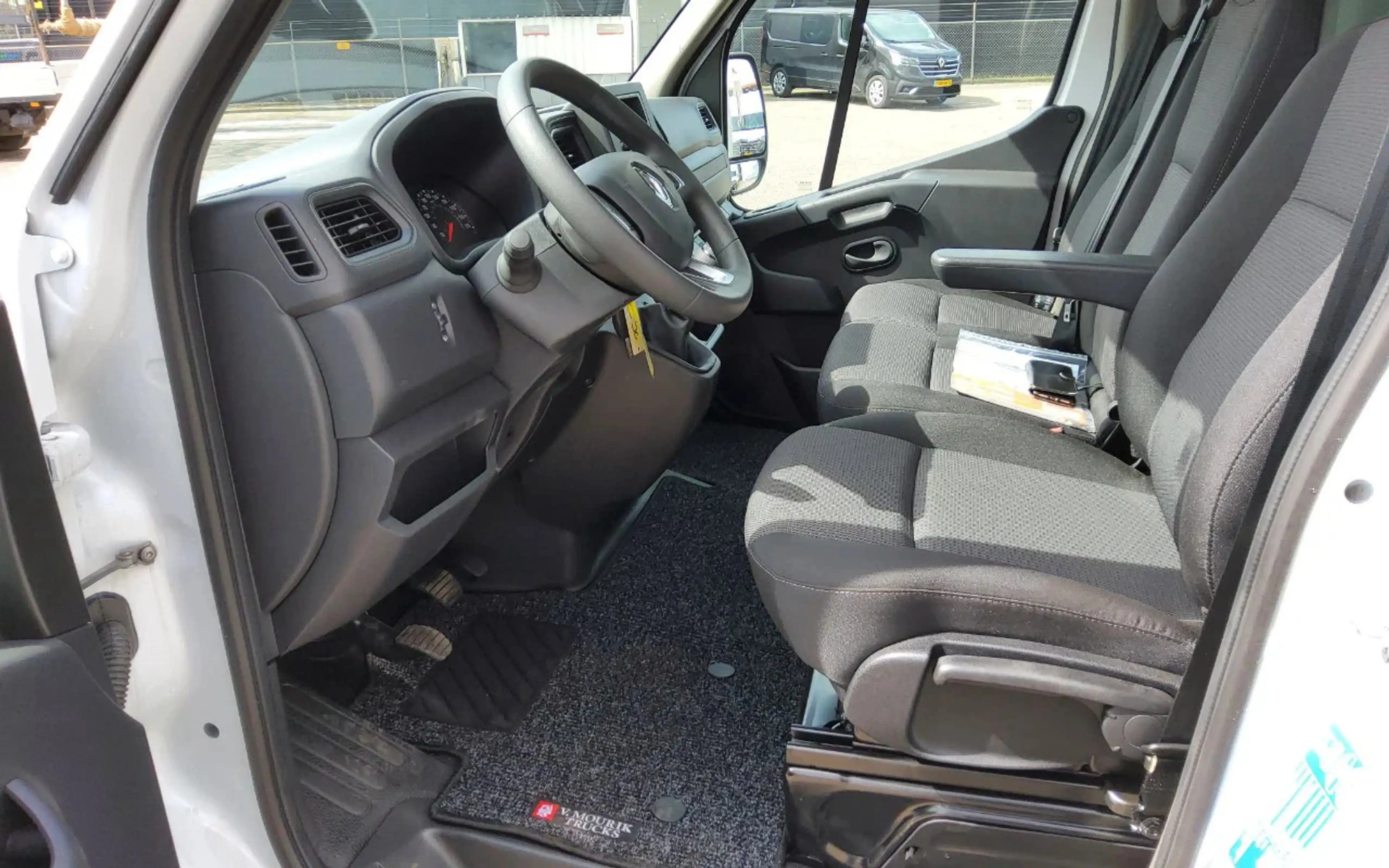 Renault Master 165.35 - V-38-NBT - LAADBAK-LAADKLEP - EURO 6 - BP — photo 14