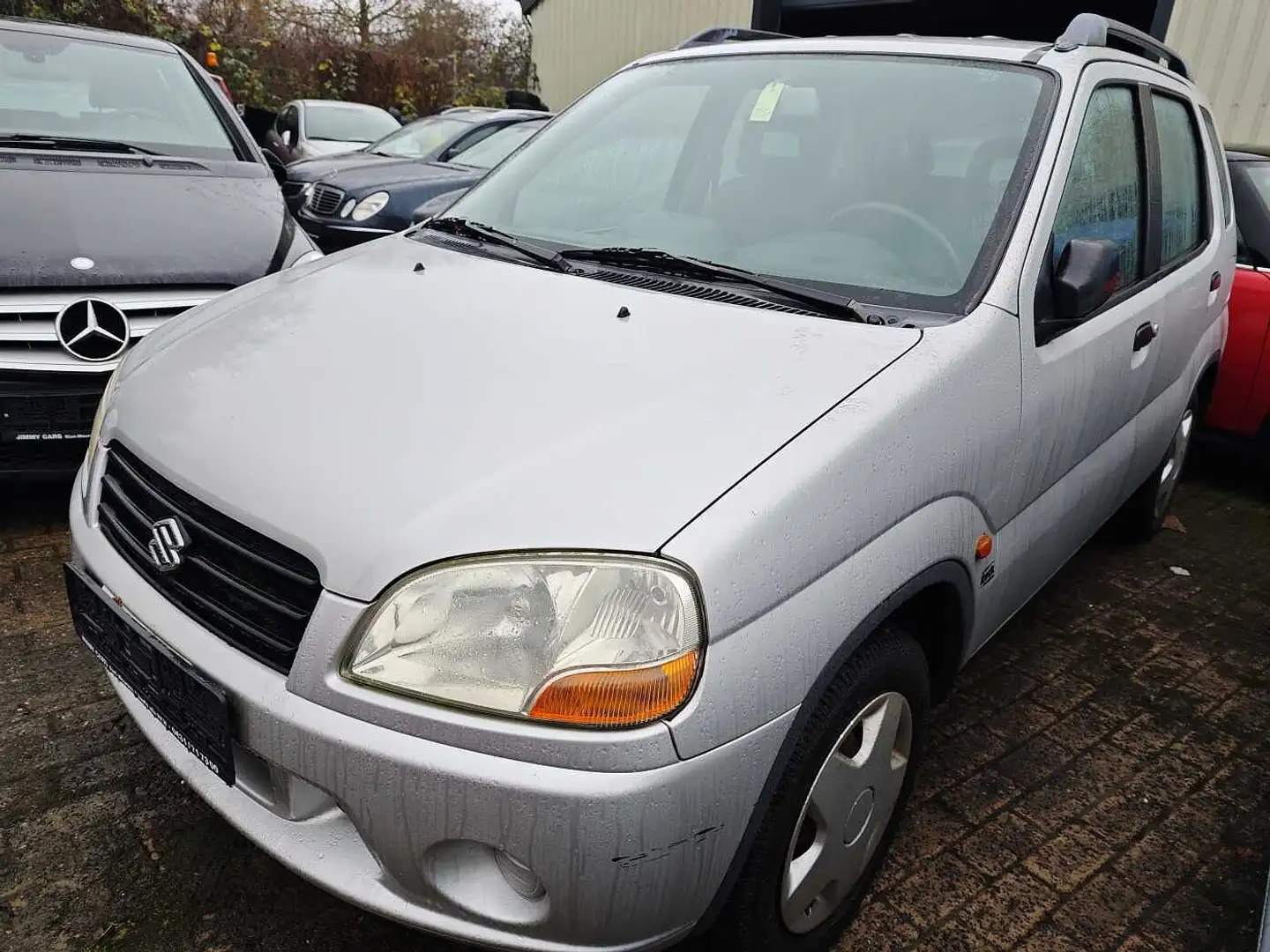 Suzuki Ignis 1.3  club Silber - 1
