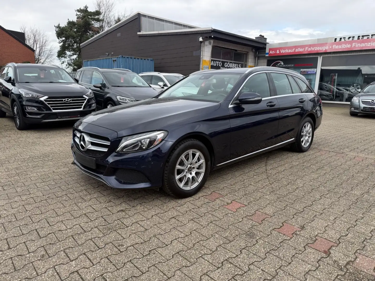 Mercedes-Benz C 180 T d ILS LEDER TEMPO PDC NAVI 6-Gang Blau - 1
