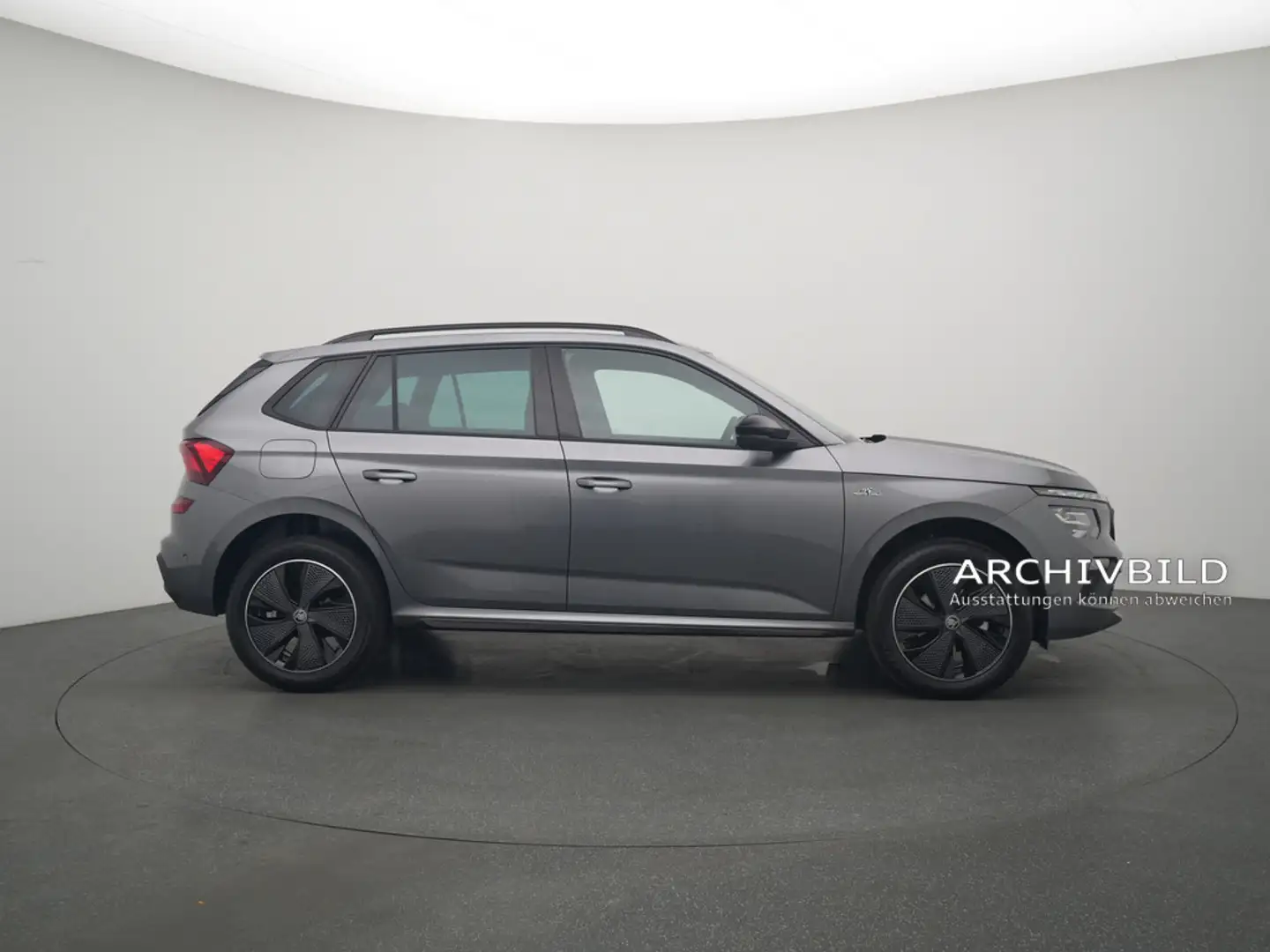 Skoda Kamiq Monte Carlo DSG CARPLAY KAM SHZ PDC MATRIX Schwarz - 2