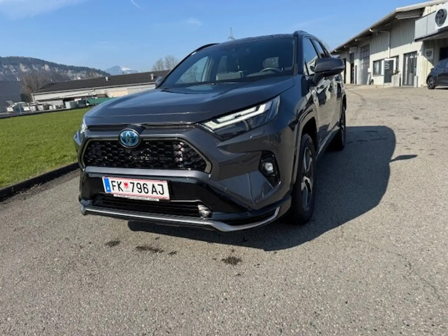 Toyota RAV 4 RAV4 2,5 Hybrid PHEV Active AWD Grau - 2