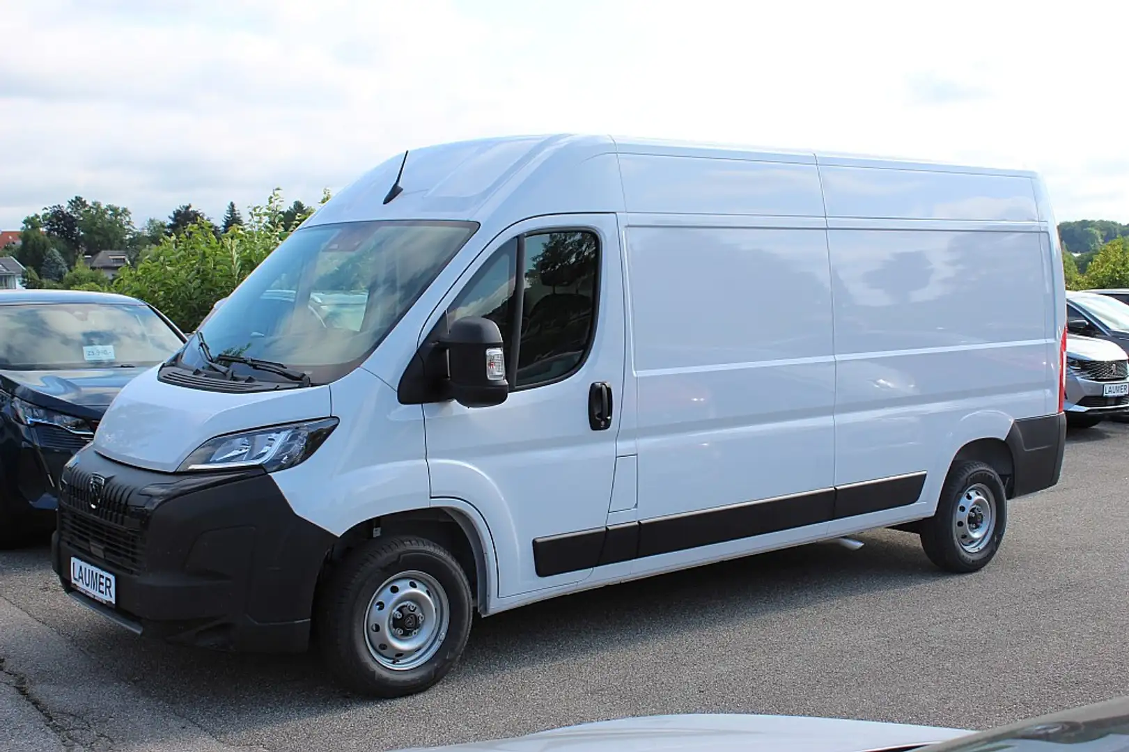 Peugeot Boxer Boxer Kastenwagen 3300 L3H2 BlueHDi 140 S&S Weiß - 1