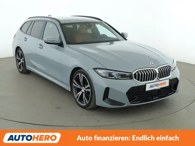 BMW 3 Series view 8