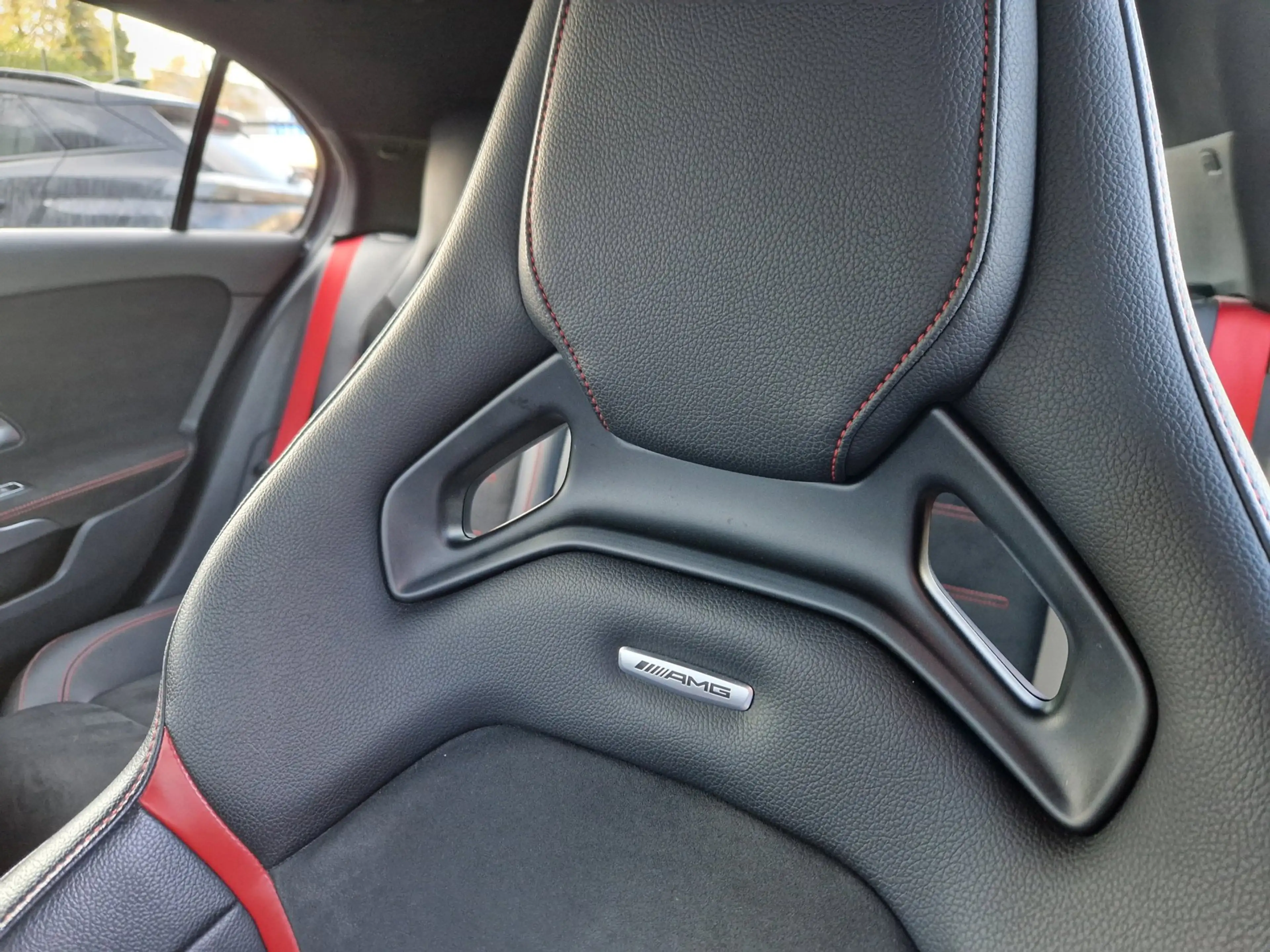 Mercedes-Benz A 35 AMG 4MATIC Edition 1 — photo 7