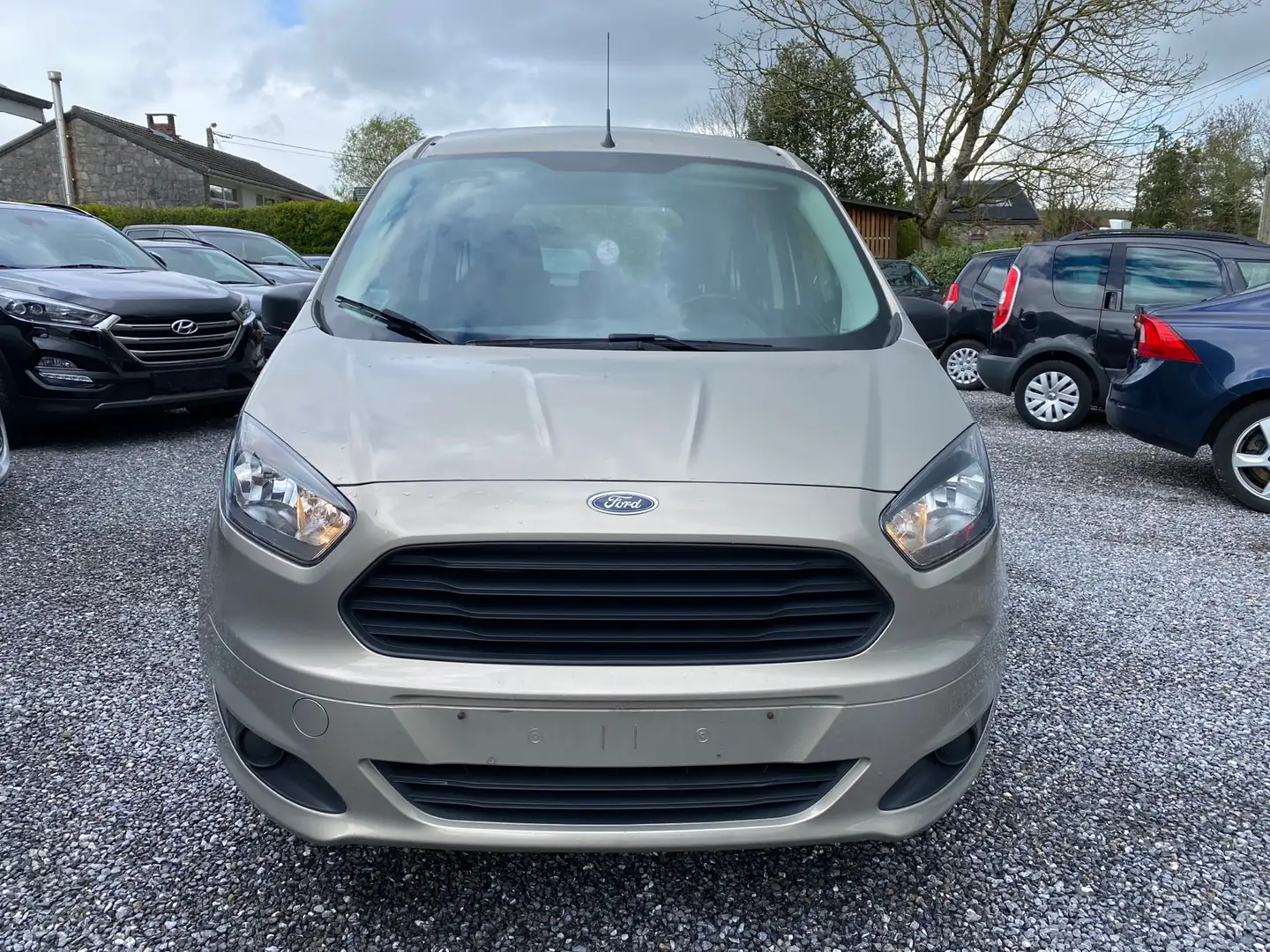 Ford Tourneo Courier 1.0 EcoBoost Euro6B No airco - Pas d’airco Beżowy - 2