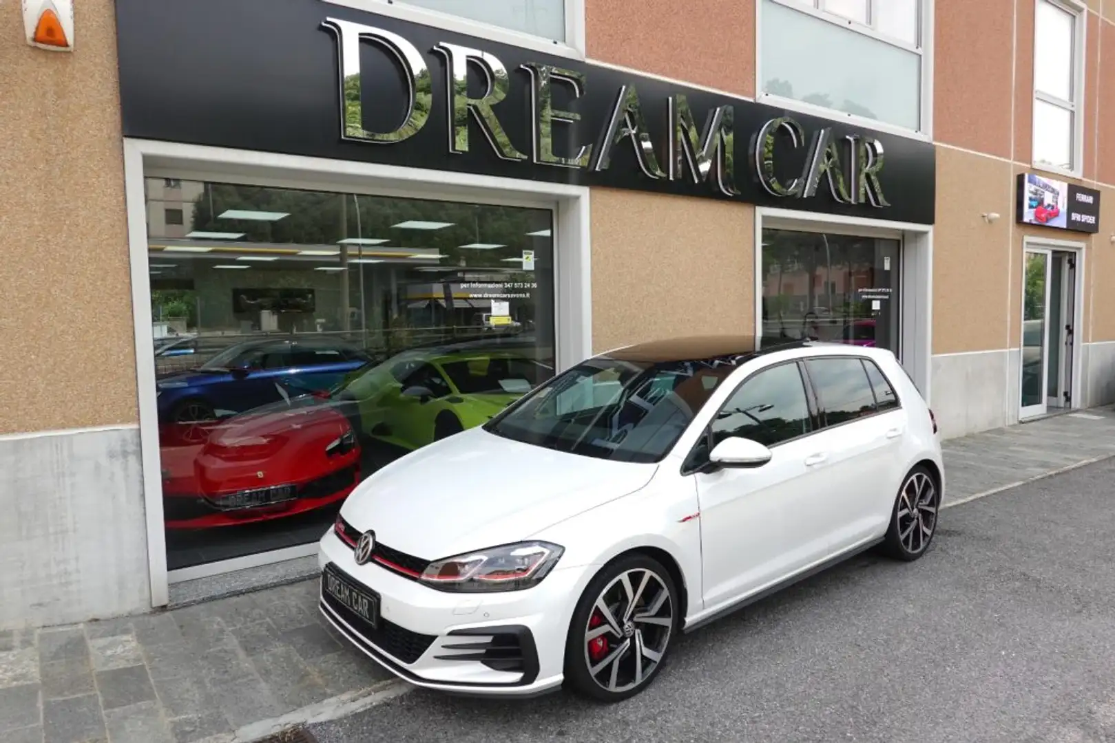 Volkswagen Golf GTI Performance 2.0 245CV DSG 5p. TETTO-PELLE-19" Bianco - 1