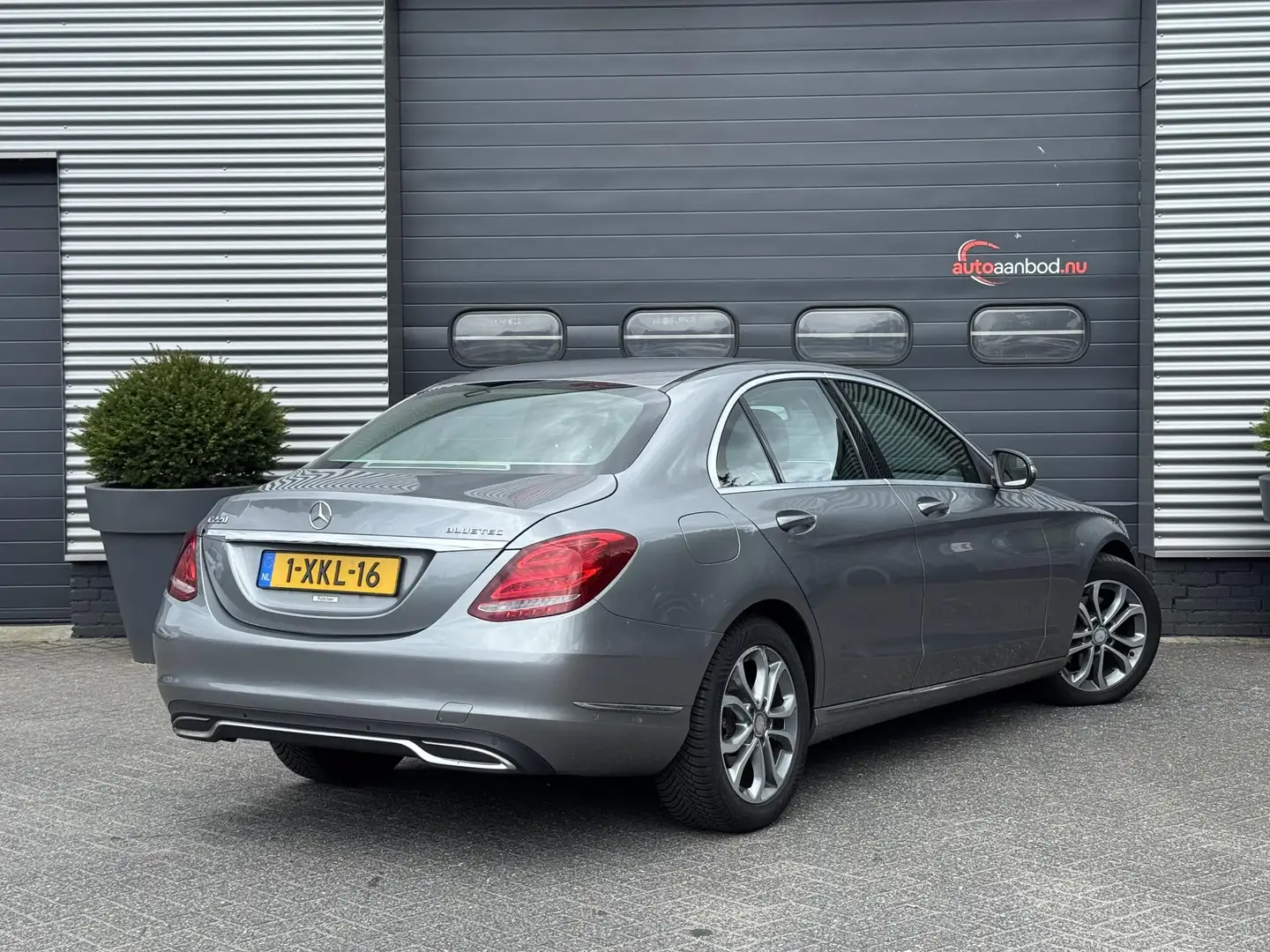 Mercedes-Benz C 220 CDI Ambition Comfort | Navigatie | Stoelverwarming Grijs - 2