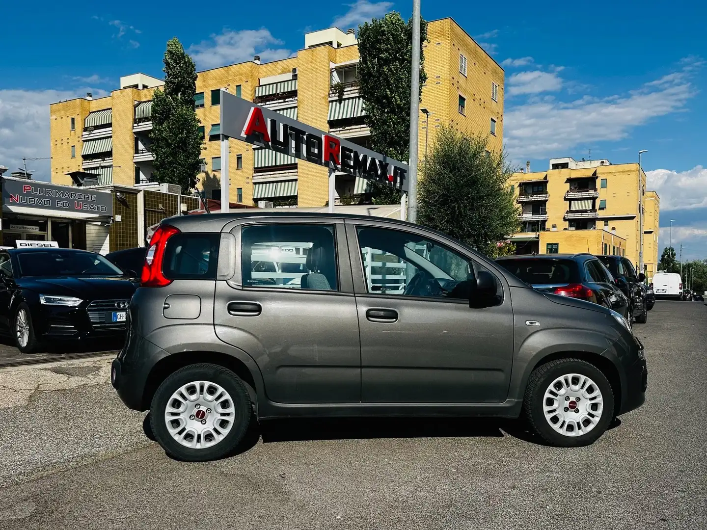 Fiat New Panda MILD HYBRID Grigio - 2