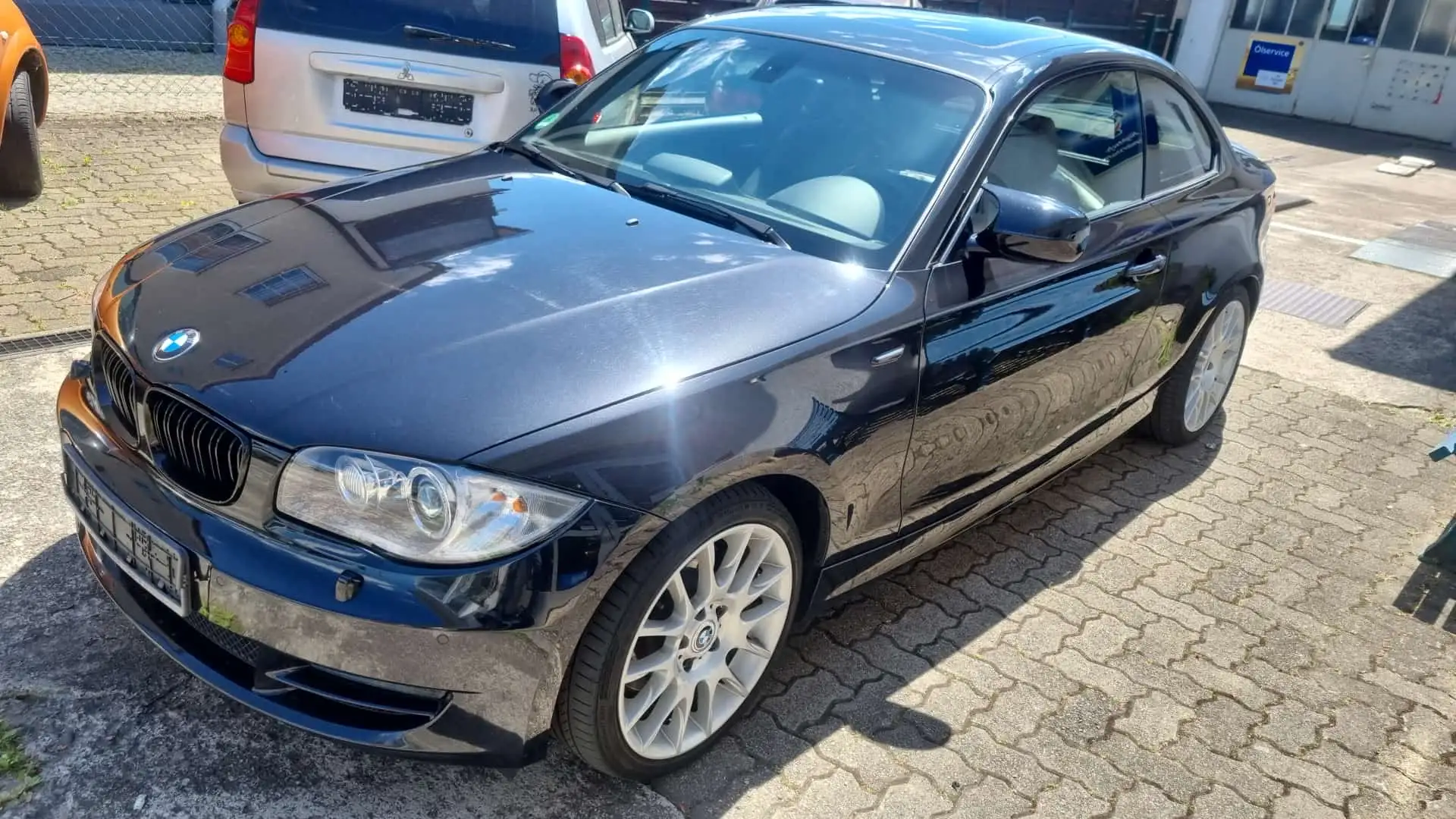 BMW 123 123d Coupe - 2