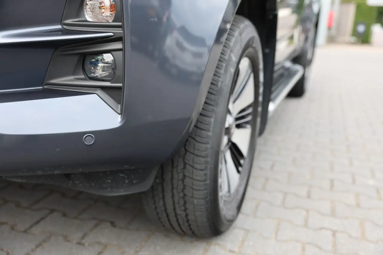 Isuzu D-Max 2023 — фото 25