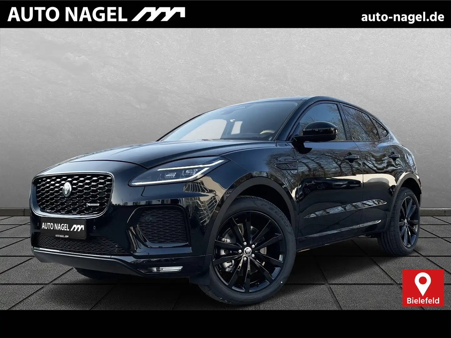 Jaguar E-Pace E-Pace P300e AWD R-Dyn. HSE 20" AHK Pano WinterP Černá - 1