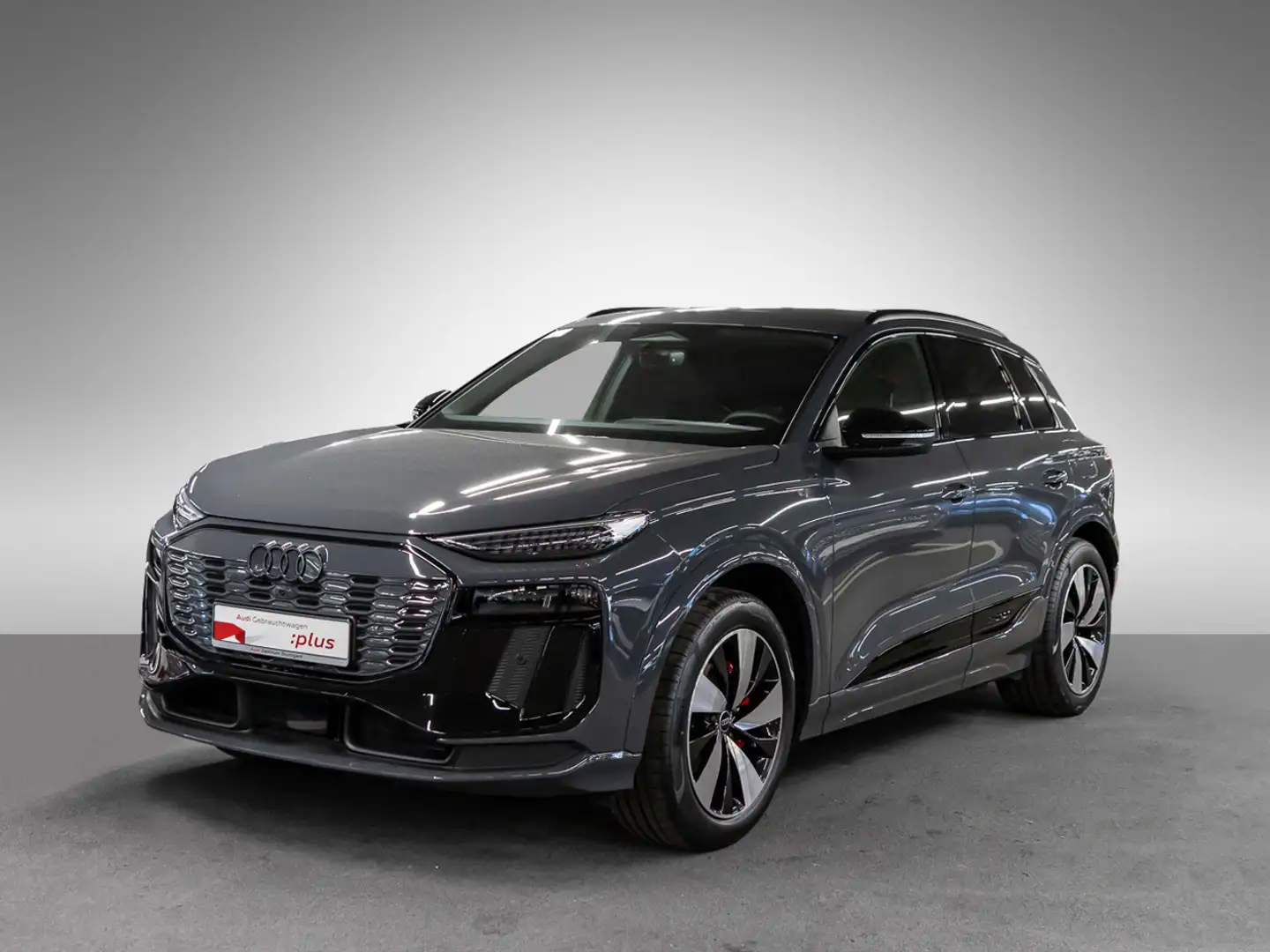 Audi Q6 SUV e-tron 55 e-tron quattro 285 kW B&O AIR Szary - 2