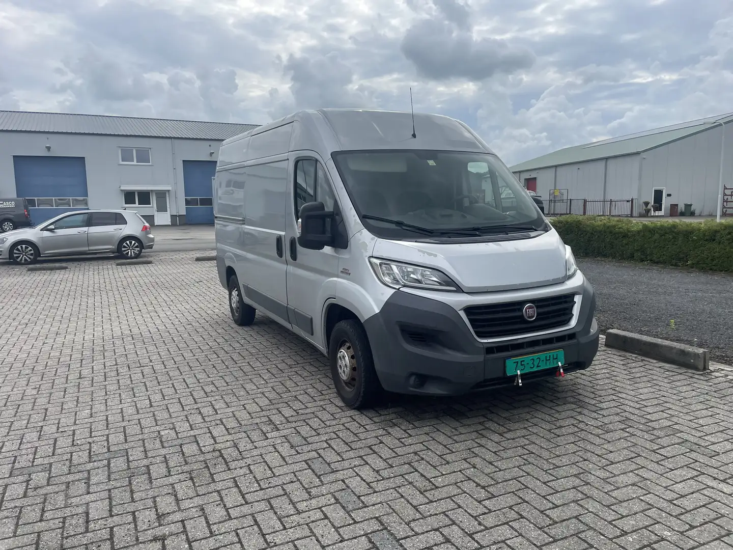 Fiat Ducato L2H2 verglast - 2