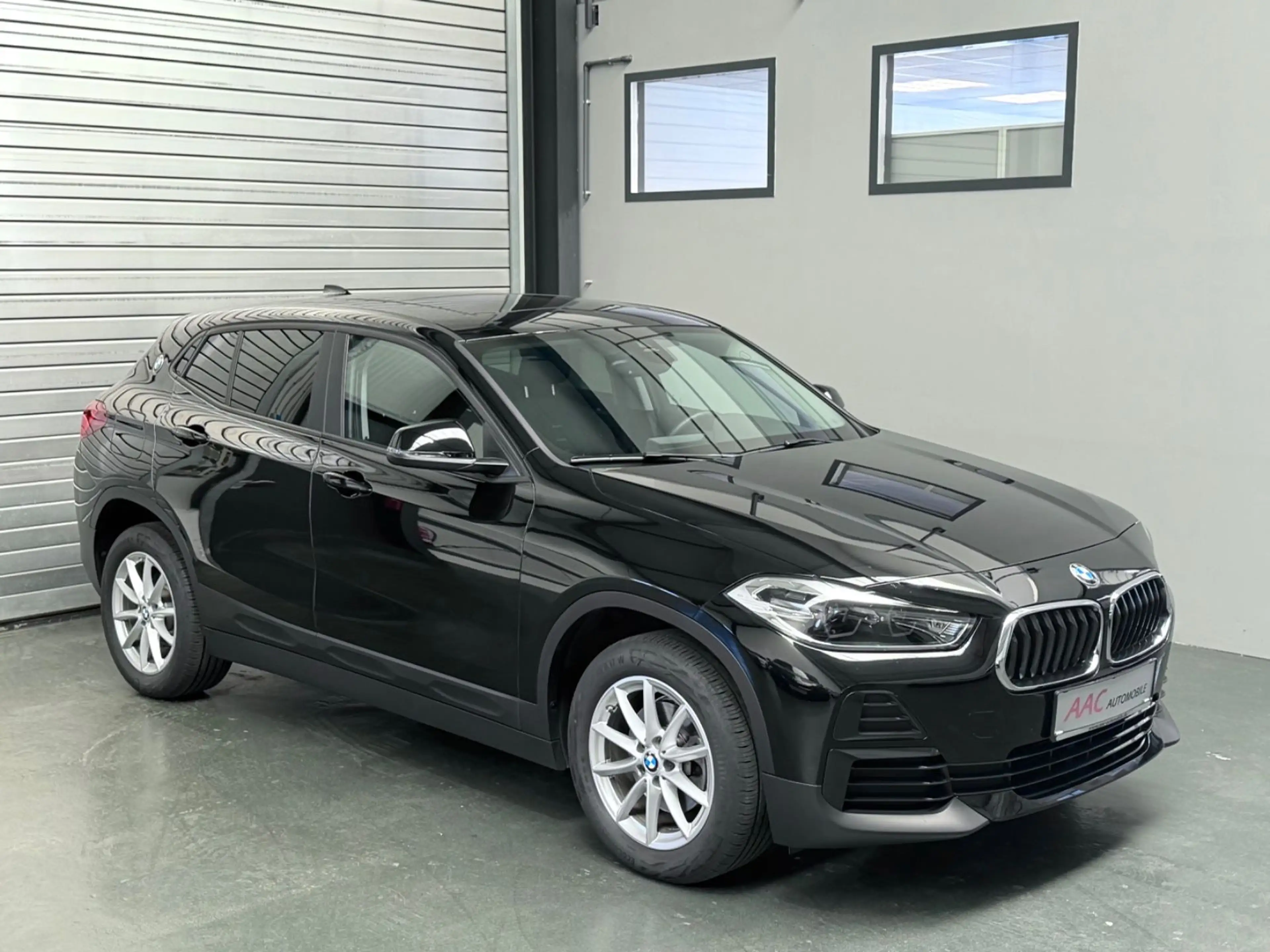 BMW X2 sDrive 18 i Advantage Plus/Pano/KeyLess/Cam — photo 10