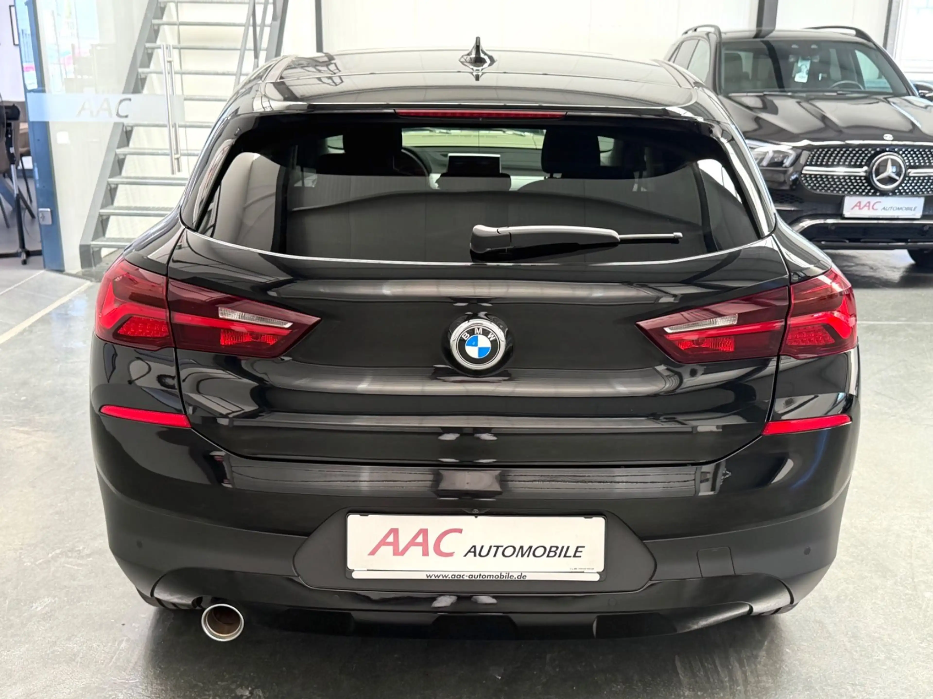 BMW X2 sDrive 18 i Advantage Plus/Pano/KeyLess/Cam