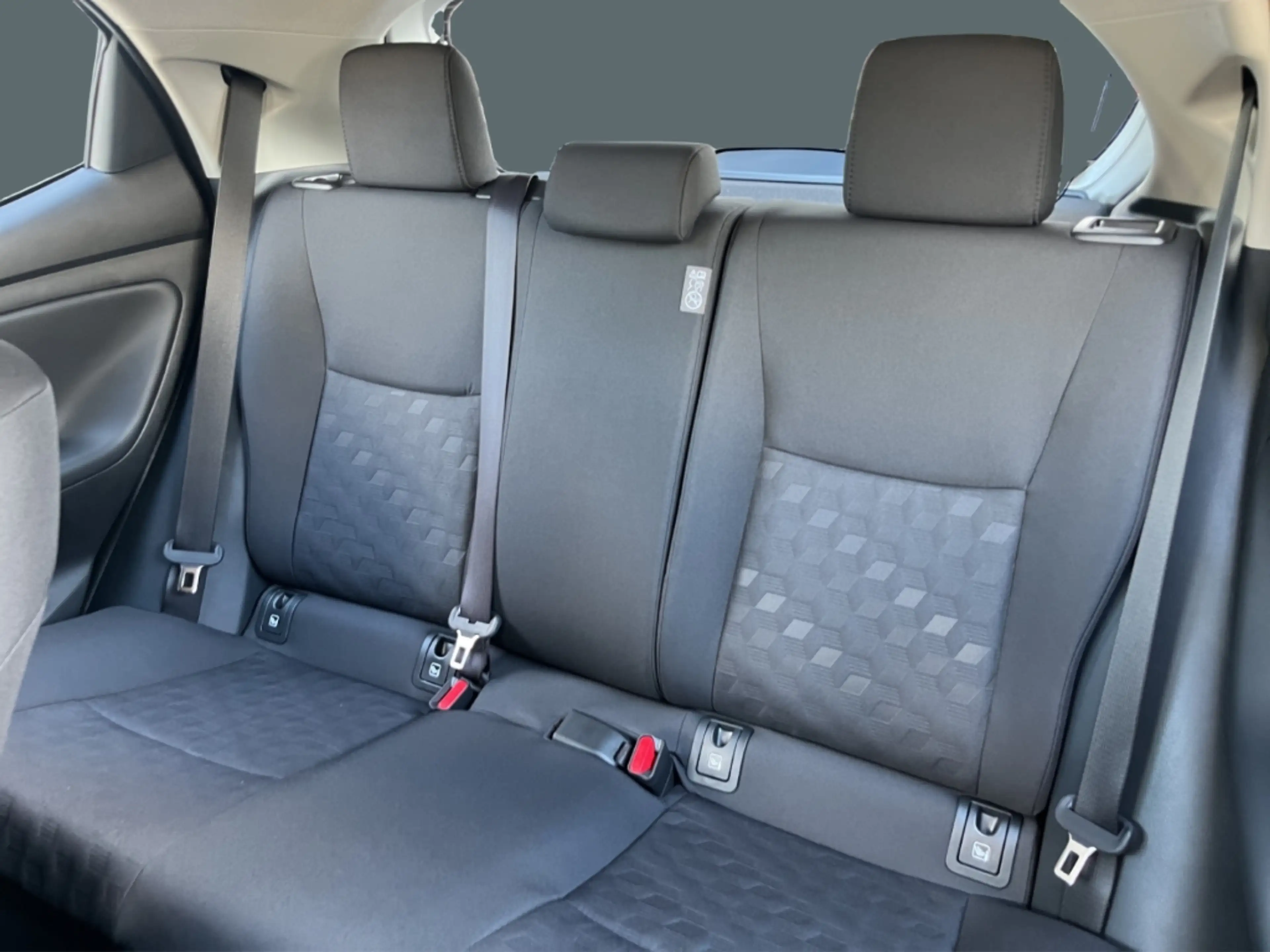 Mazda 2 Prime-Line ACC CP/AA Klimaautom DAB SHZ Spurhaltea — photo 11