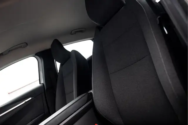 Renault Megane E-Tech view 30